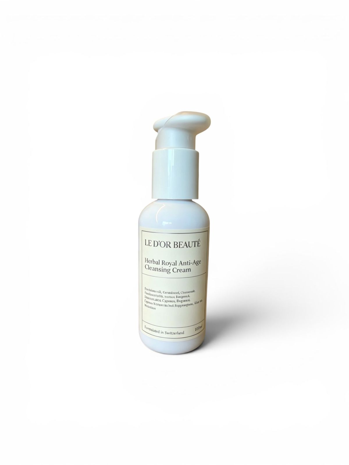 CW010 LE D'OR BEAUTÉ 皇家植萃御齡精油潔面乳 100ML