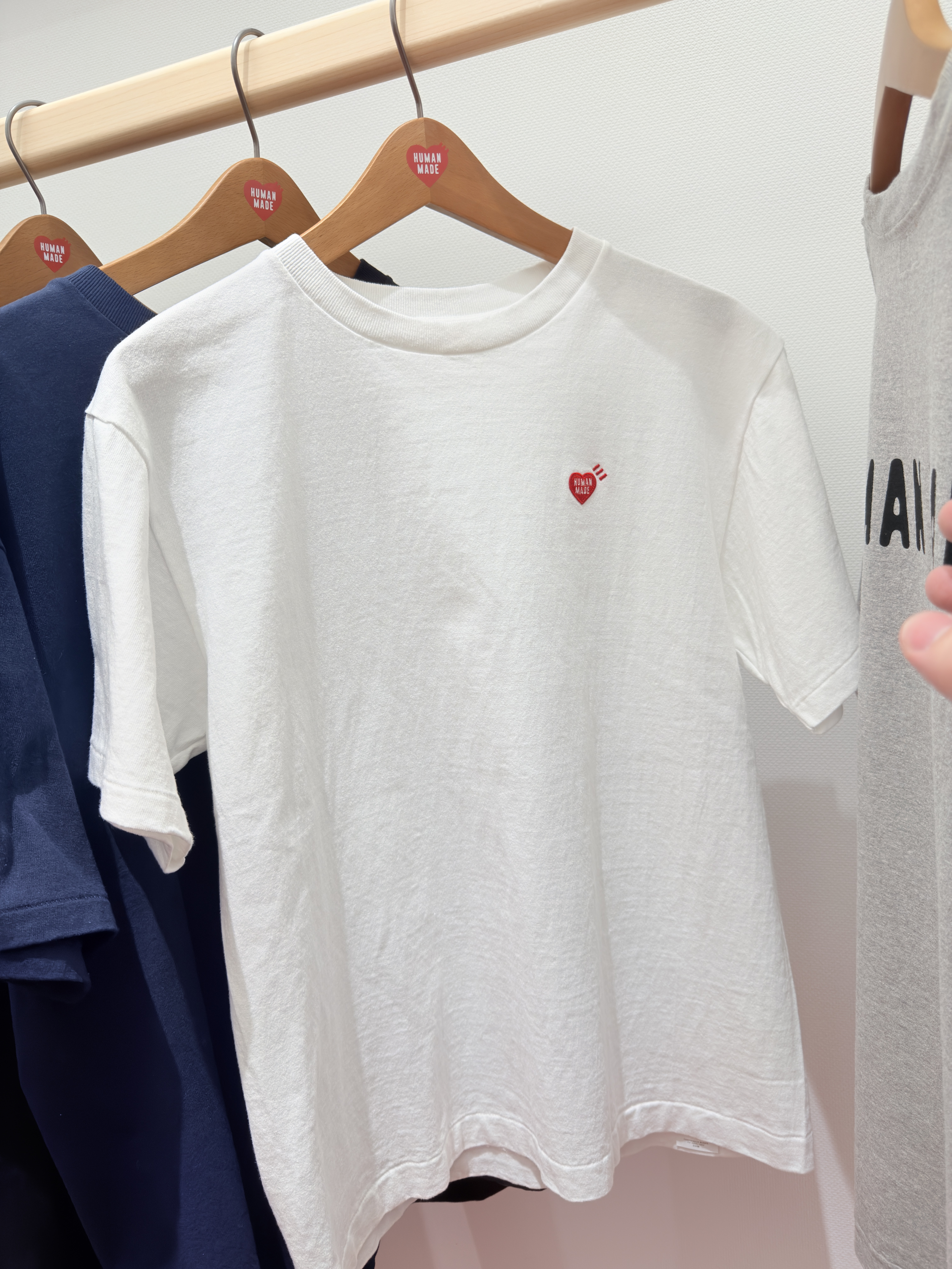【現貨】HUMANMADE HEART BADGE T-SHIRT 刺繡小愛心 短tee HM00CS002