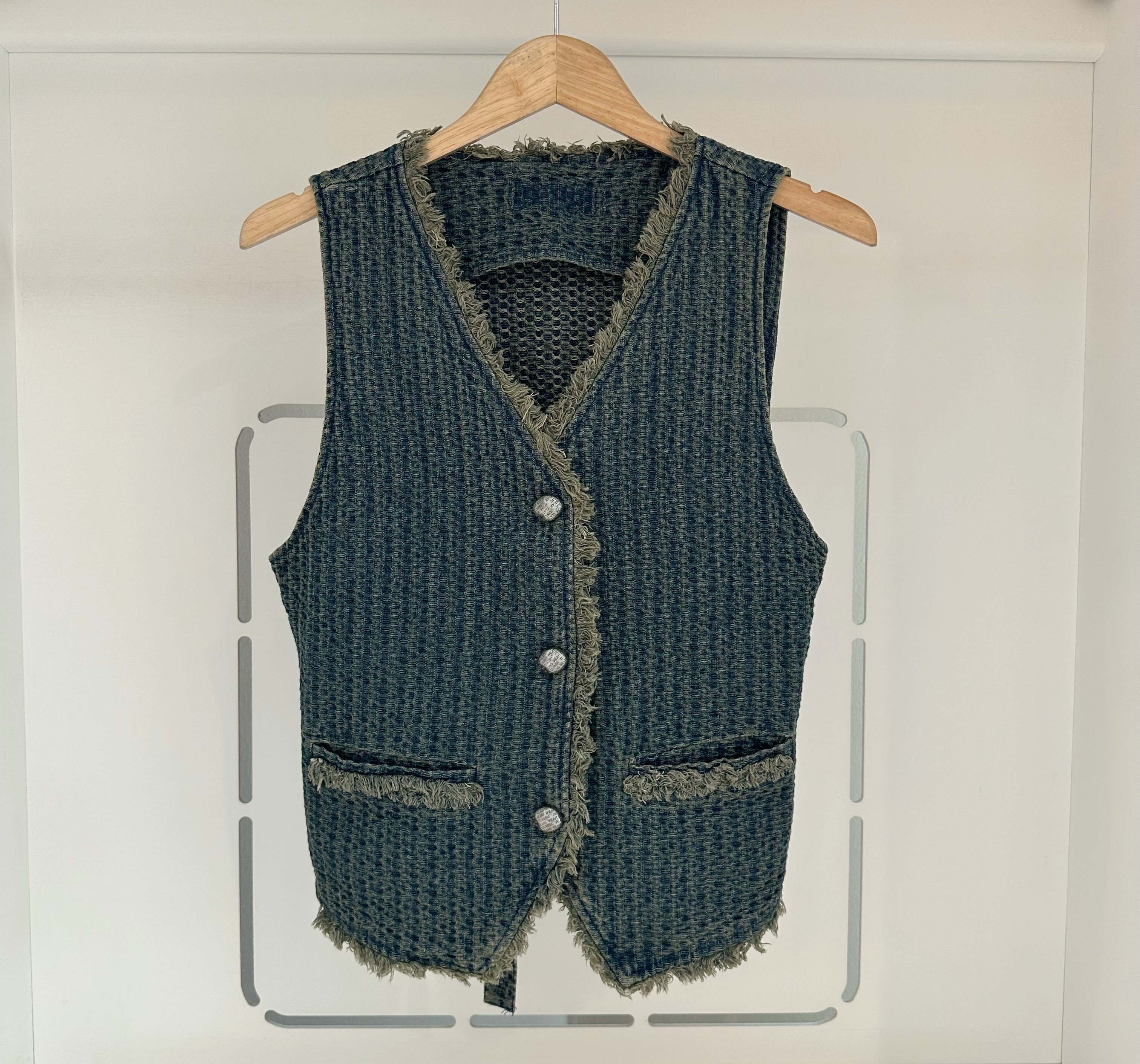 VINTAGE DENIM BUTTON VEST