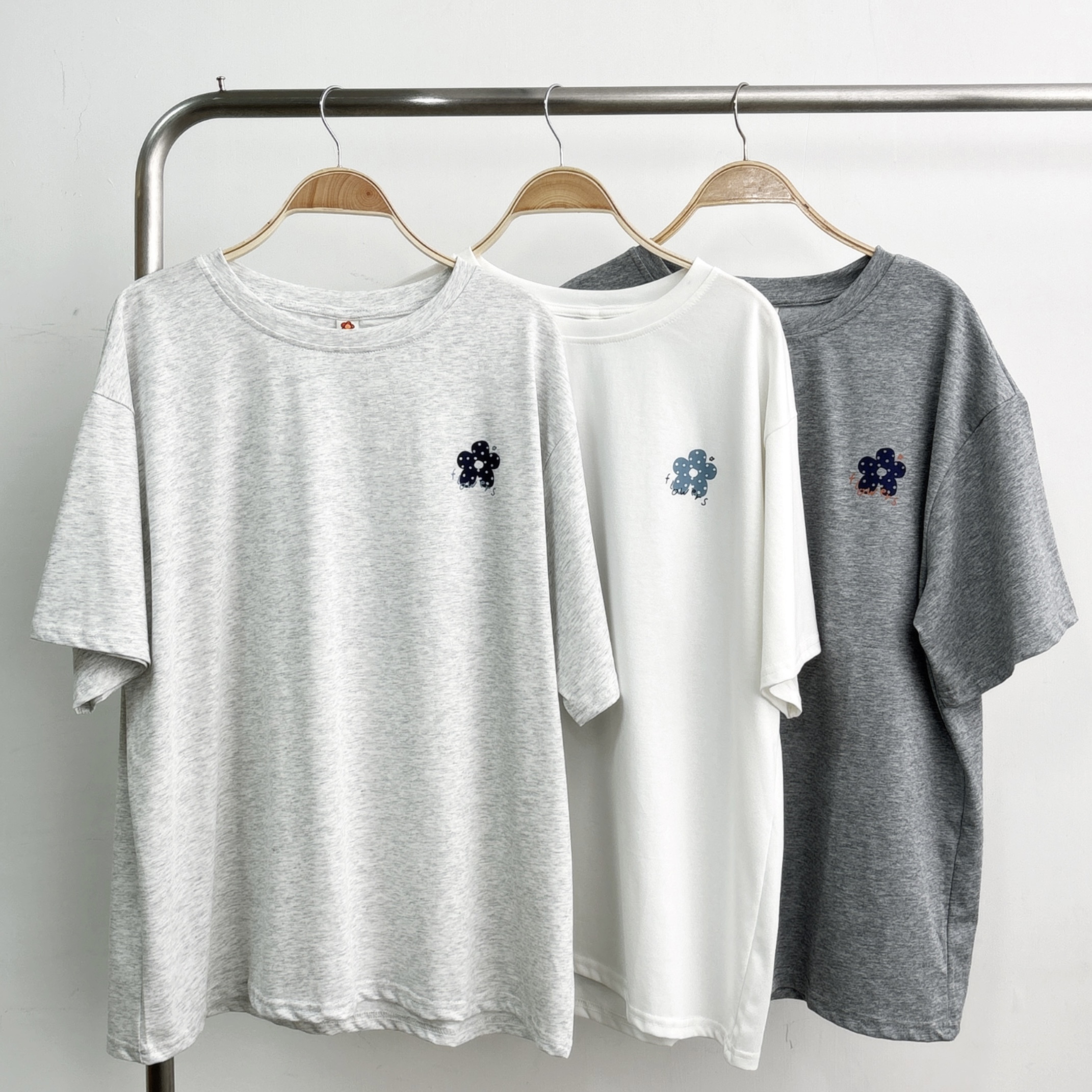 ⭐️⭐️【預訂】前後花花印字棉料大TEE (T42-T44)