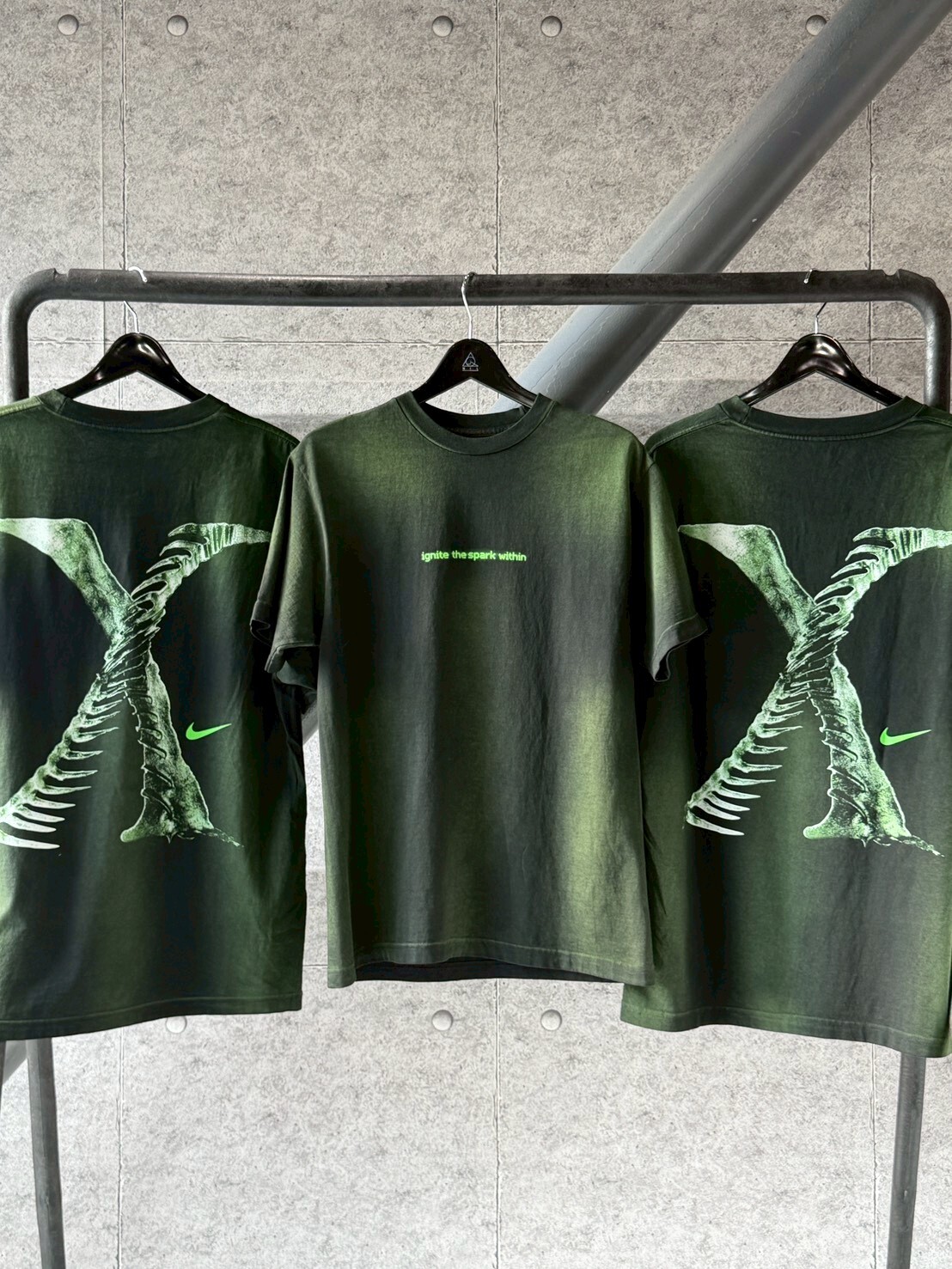 Travis Scott CJ x NIKE T-REXX IGNITE THE SPARK WITHIN TEE 背後X 短袖 T
