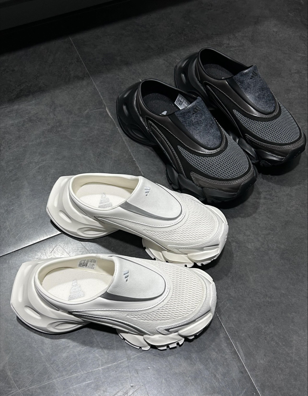 [預購] Adidas XLG Runner Mule Collection