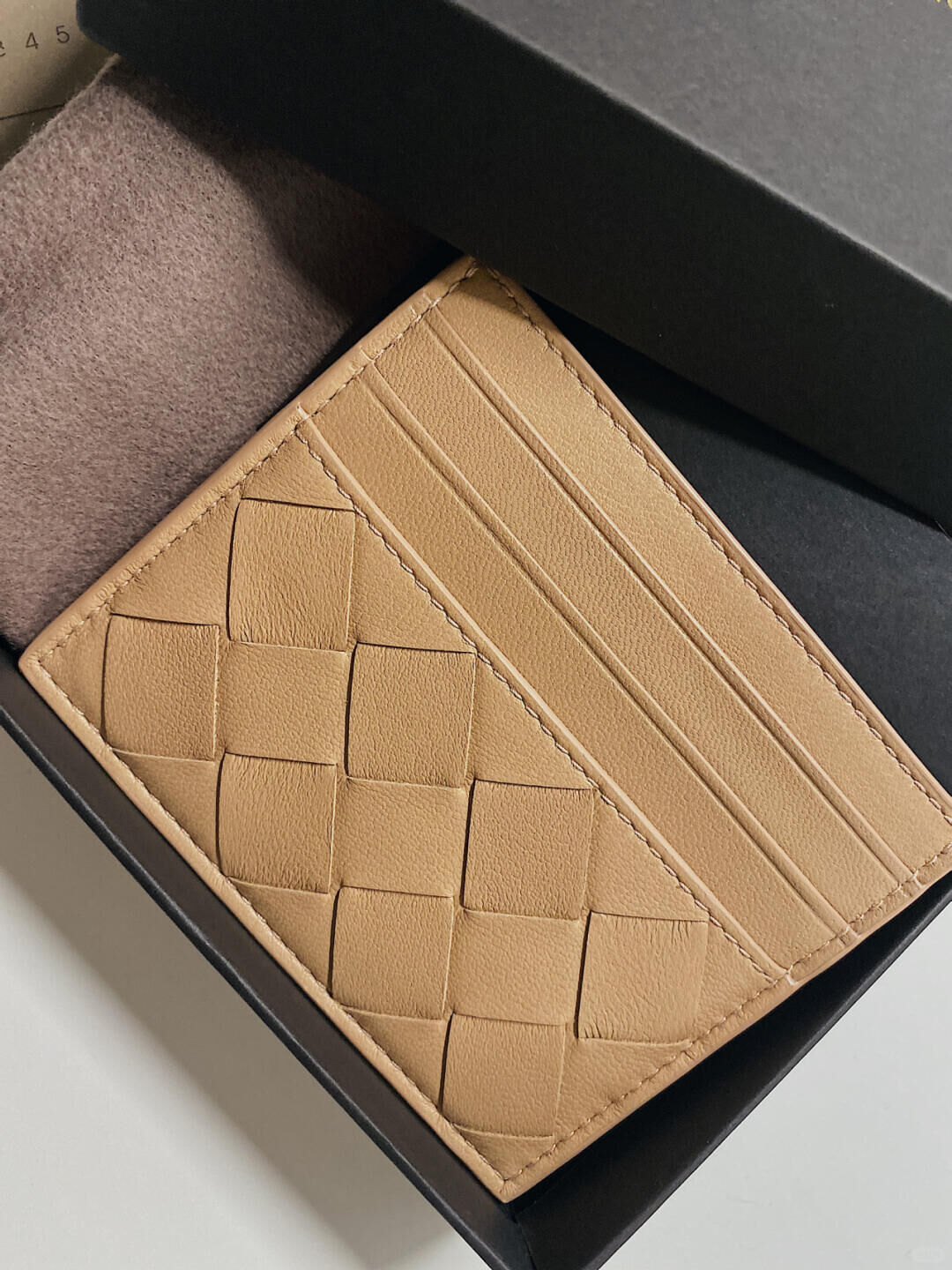 【預購】Bottega Veneta S072705 經典卡套 (啡色)