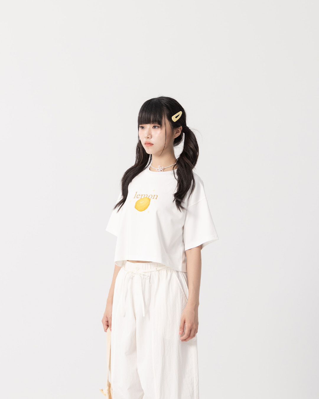 Fruit print short-sleeved top, available in two colors.【01099920】in stock+pre-order