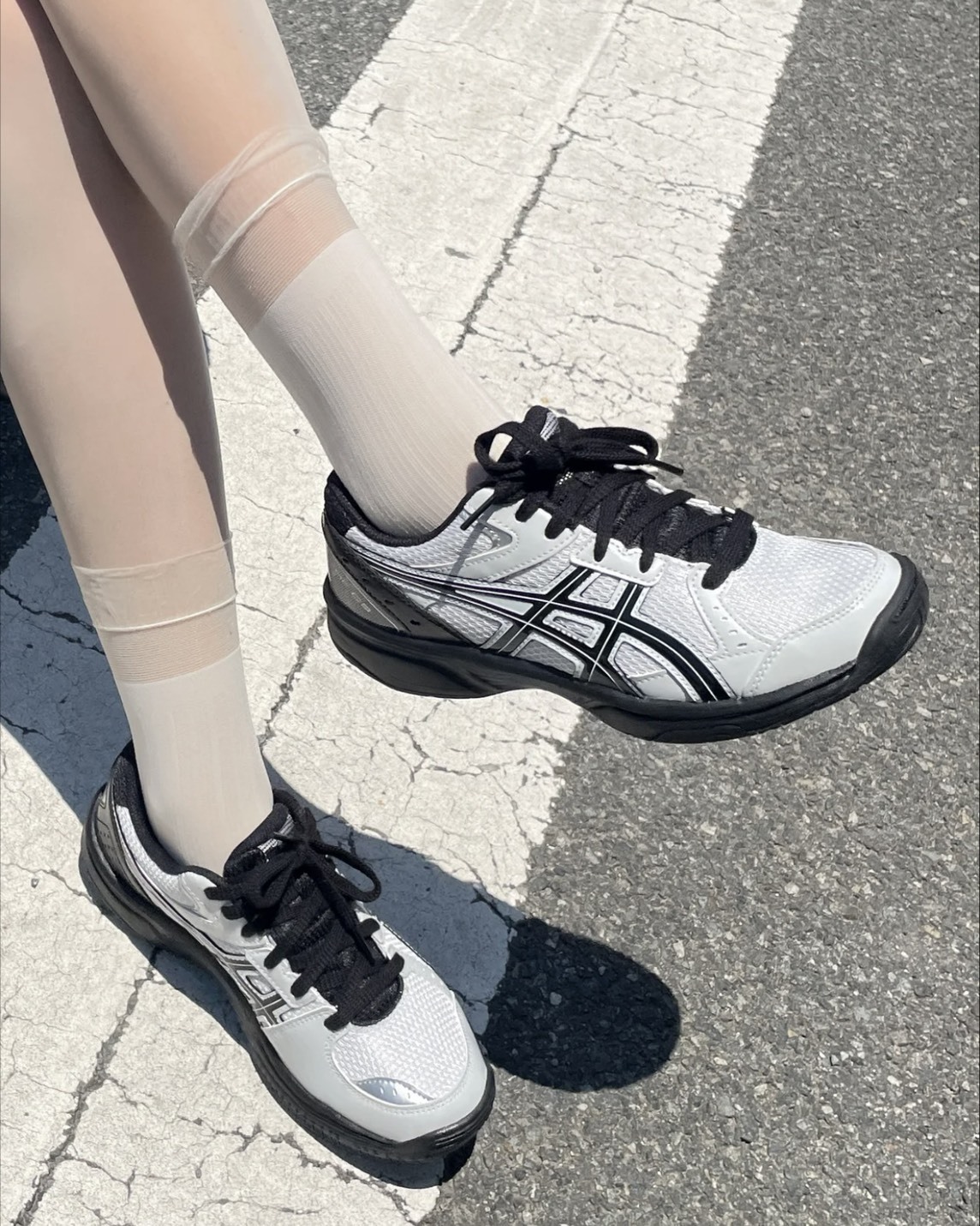 【預購】ASICS RIVER CS 訓練運動鞋 淺灰色 1053A034021