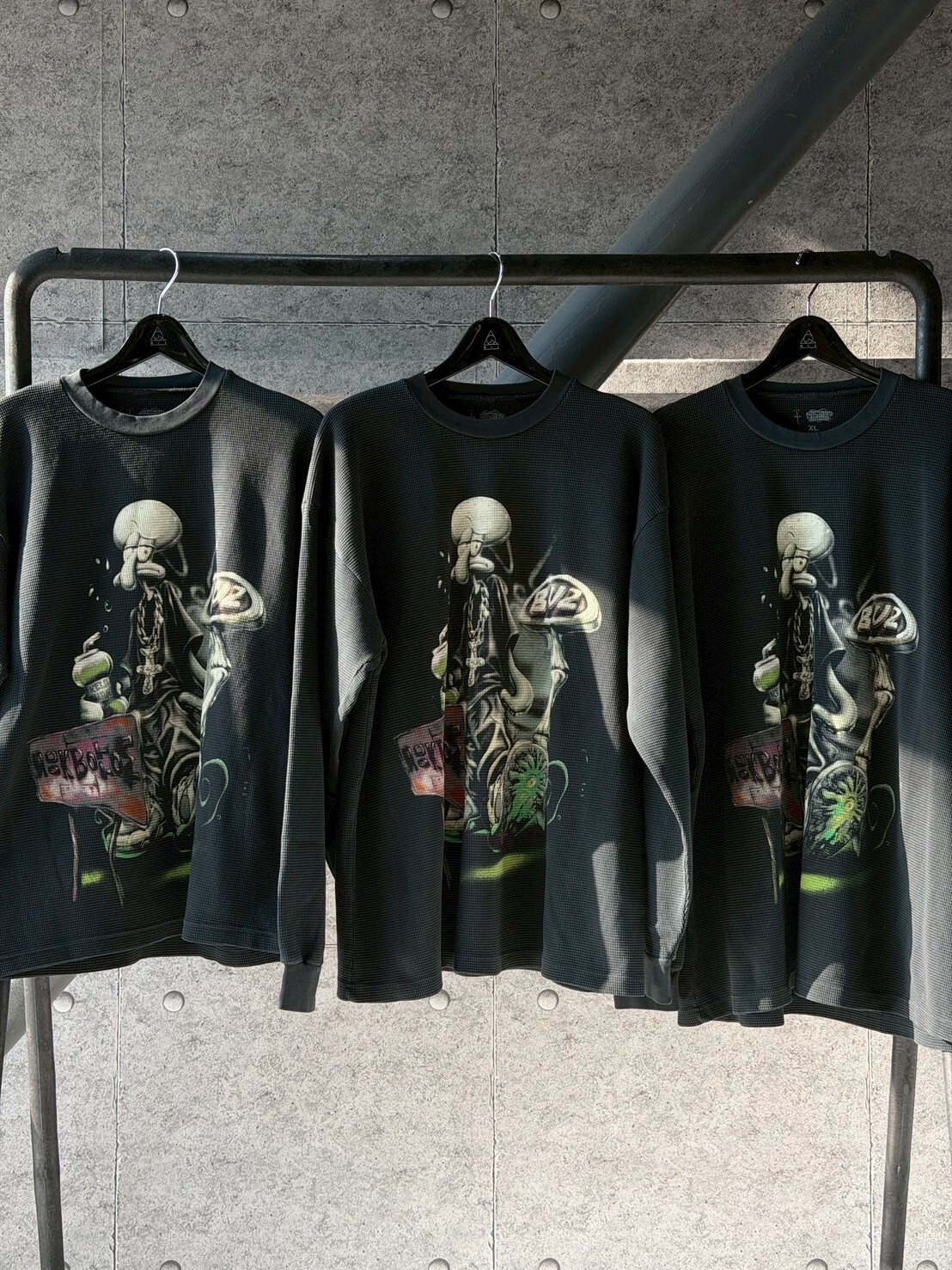 Travis Scott CJ x SPONGEBOB ROCK BOTTOM THERMAL LONGSLEEVE 海綿寶寶聯名系列 華夫格薄長袖 T