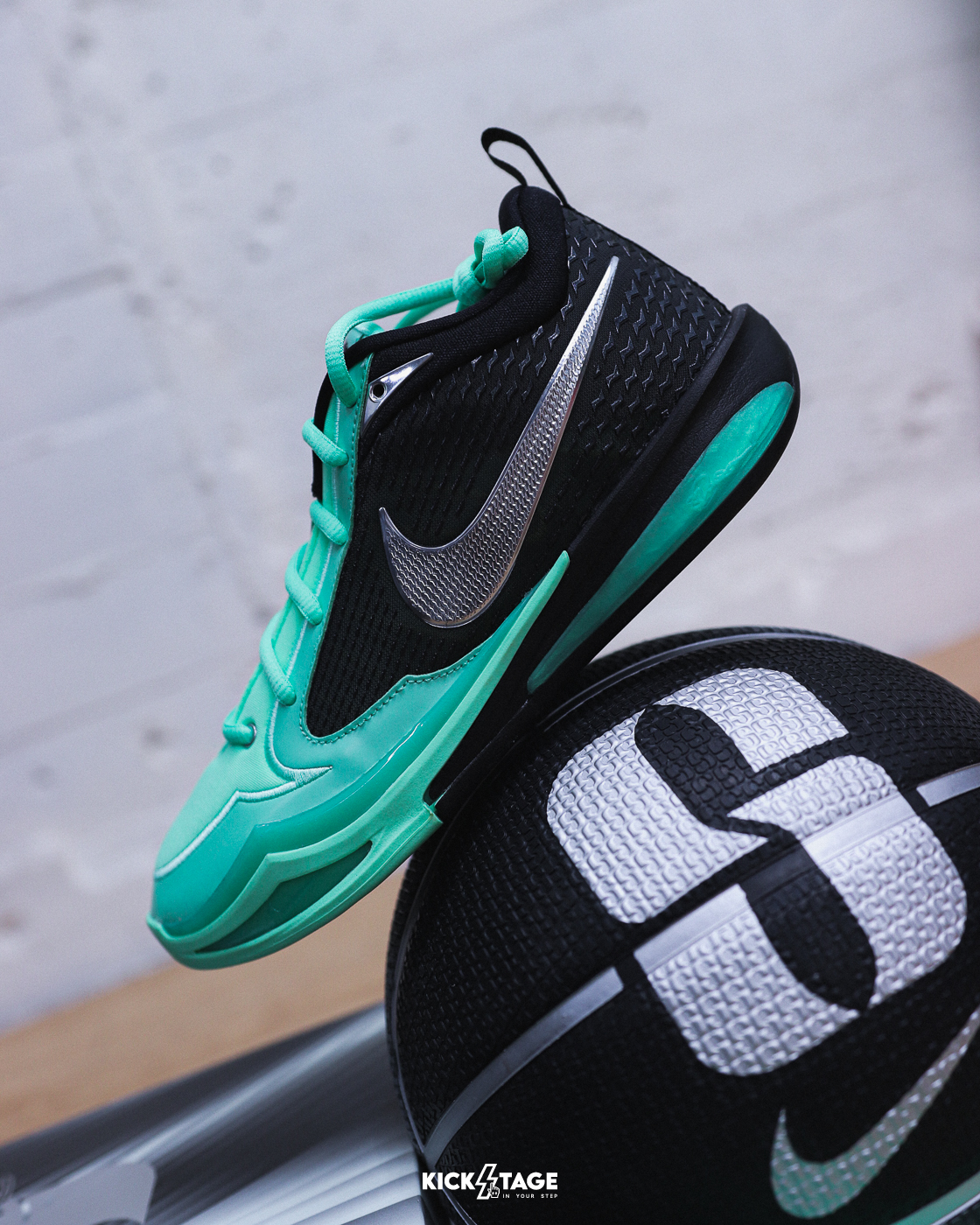 大童鞋 女鞋 NIKE SABRINA 4 GS 'Limelight Glow' 黑綠 緩震 靈敏 實戰 籃球鞋【IM7546-300】SB4