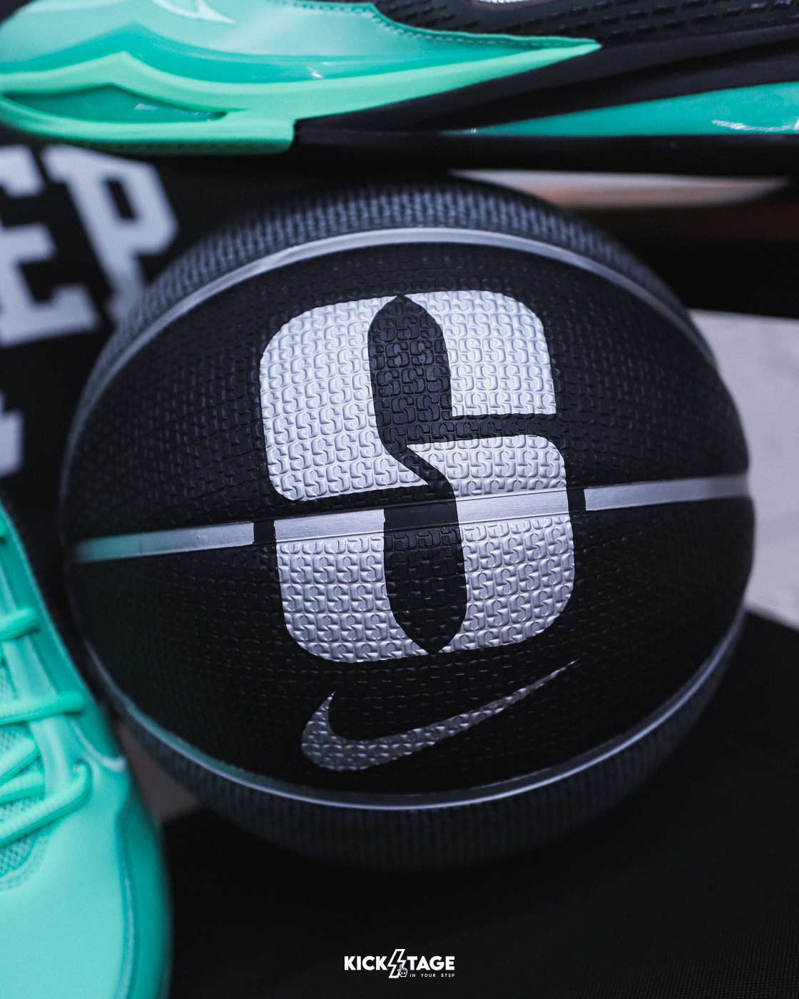 NIKE SABRINA IONESCU 黑銀灰 莎賓娜 橡膠 防滑 耐磨 6號球 室外球 籃球【N101427208606】BBASKETBALL 8P