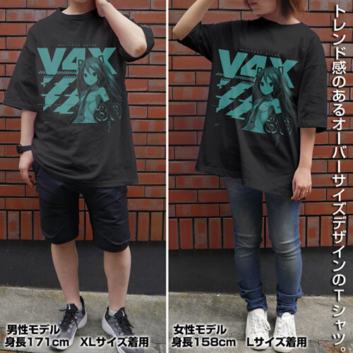 初音ﾐｸ V4X ﾋﾞｯｸﾞｼﾙｴｯﾄTｼｬﾂ/BLACK COSPA 081726