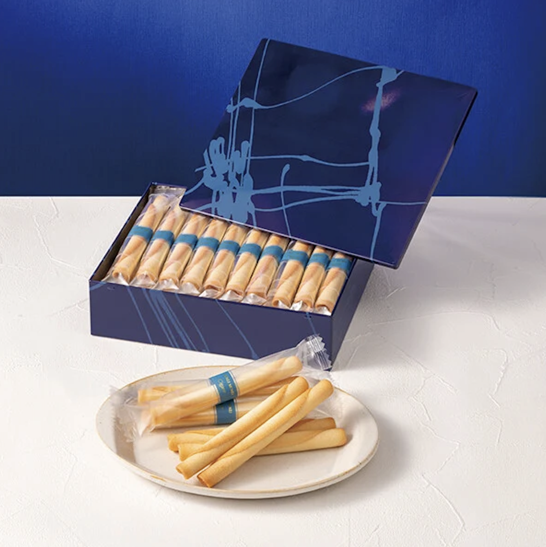 YOKU MOKU｜招牌雪茄牛油蛋卷