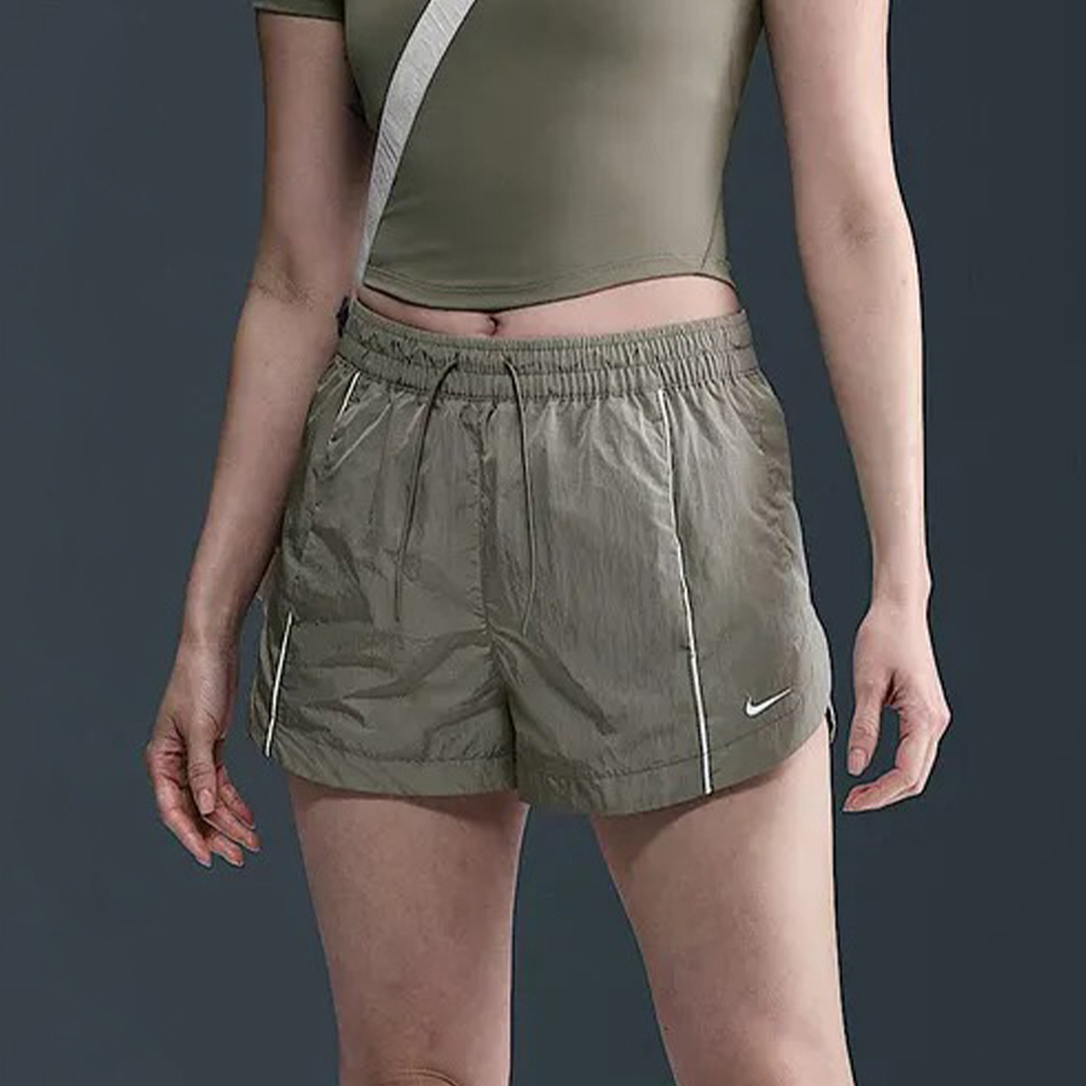 Nike AS W NSW NK WR WVN MR 2IN SH 女款 卡其色 運動 短褲 FV7501-320