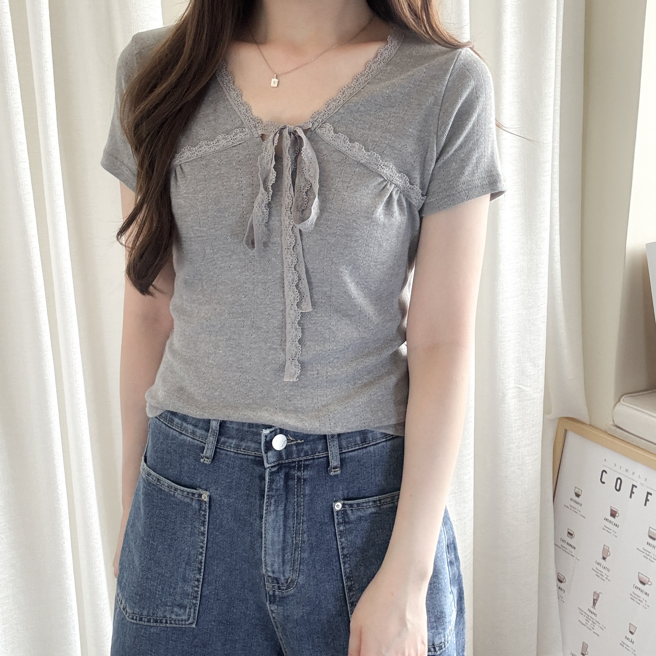 V領花邊lace top