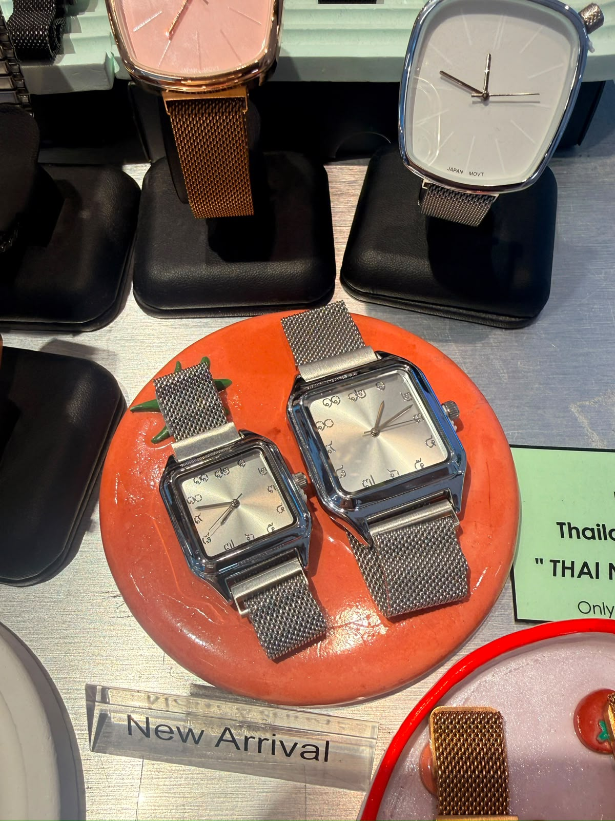 泰國正方形手錶