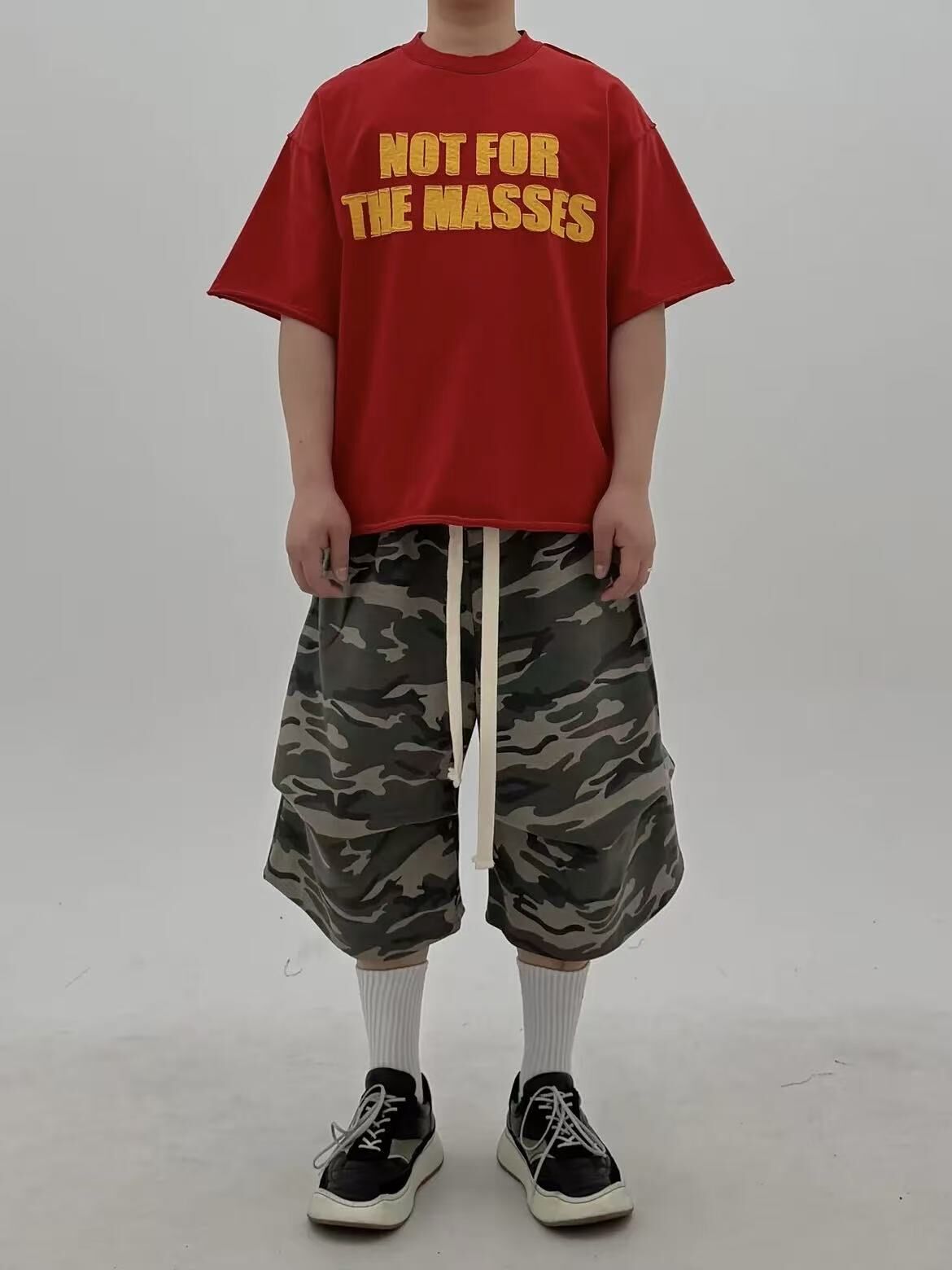 《K》MASSES 字母短T