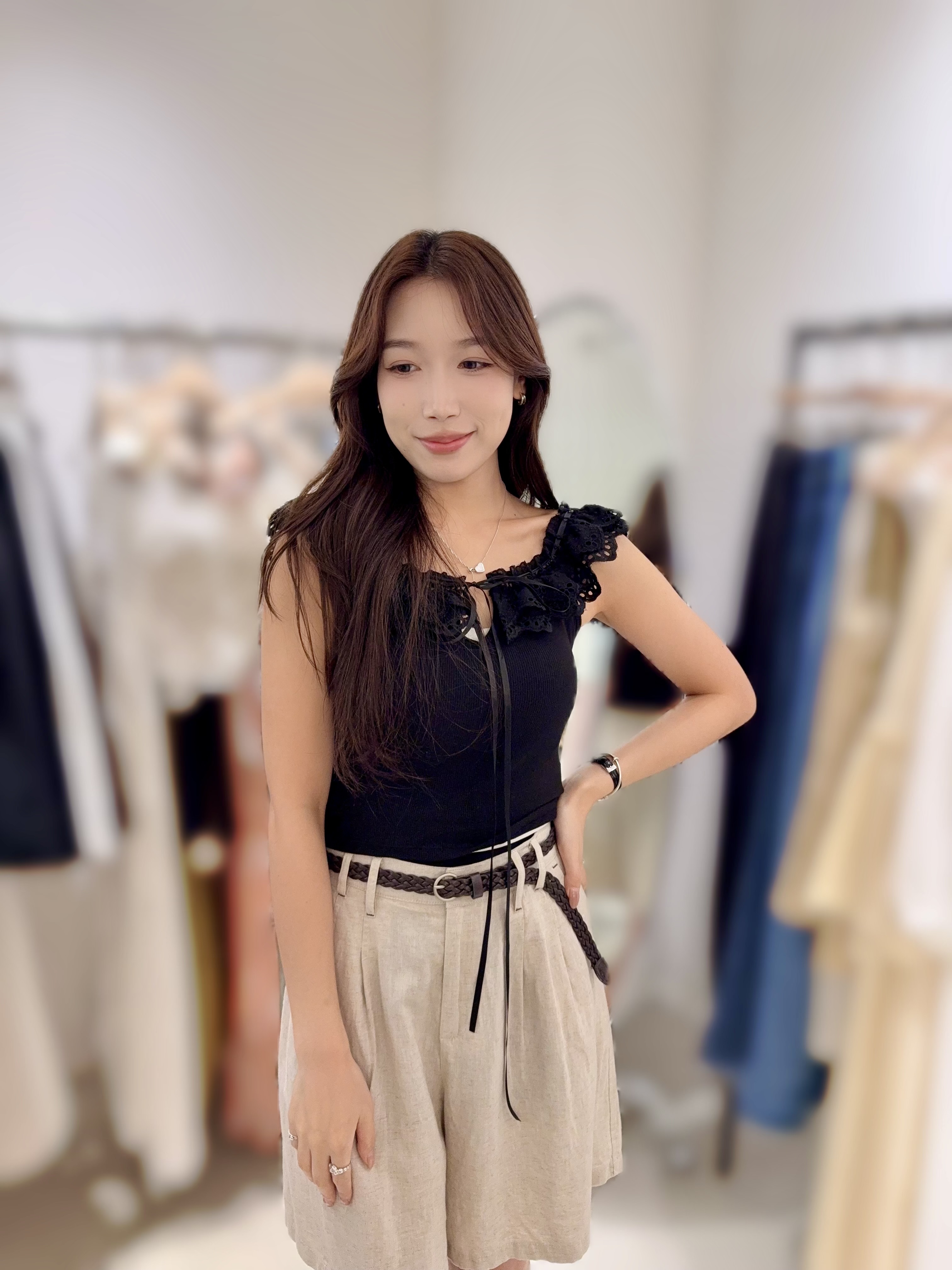UK01 BRA TOP 手捧杯  胸30-42 長18 $399