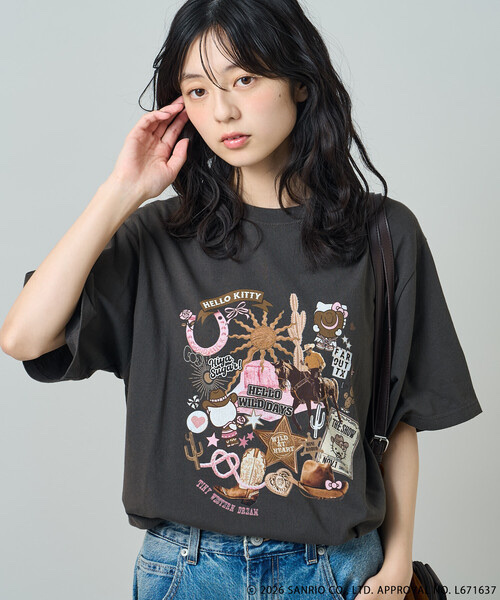 FREAK'S STORE / "HELLO KITTY" Giddy Up Collage T-shirt