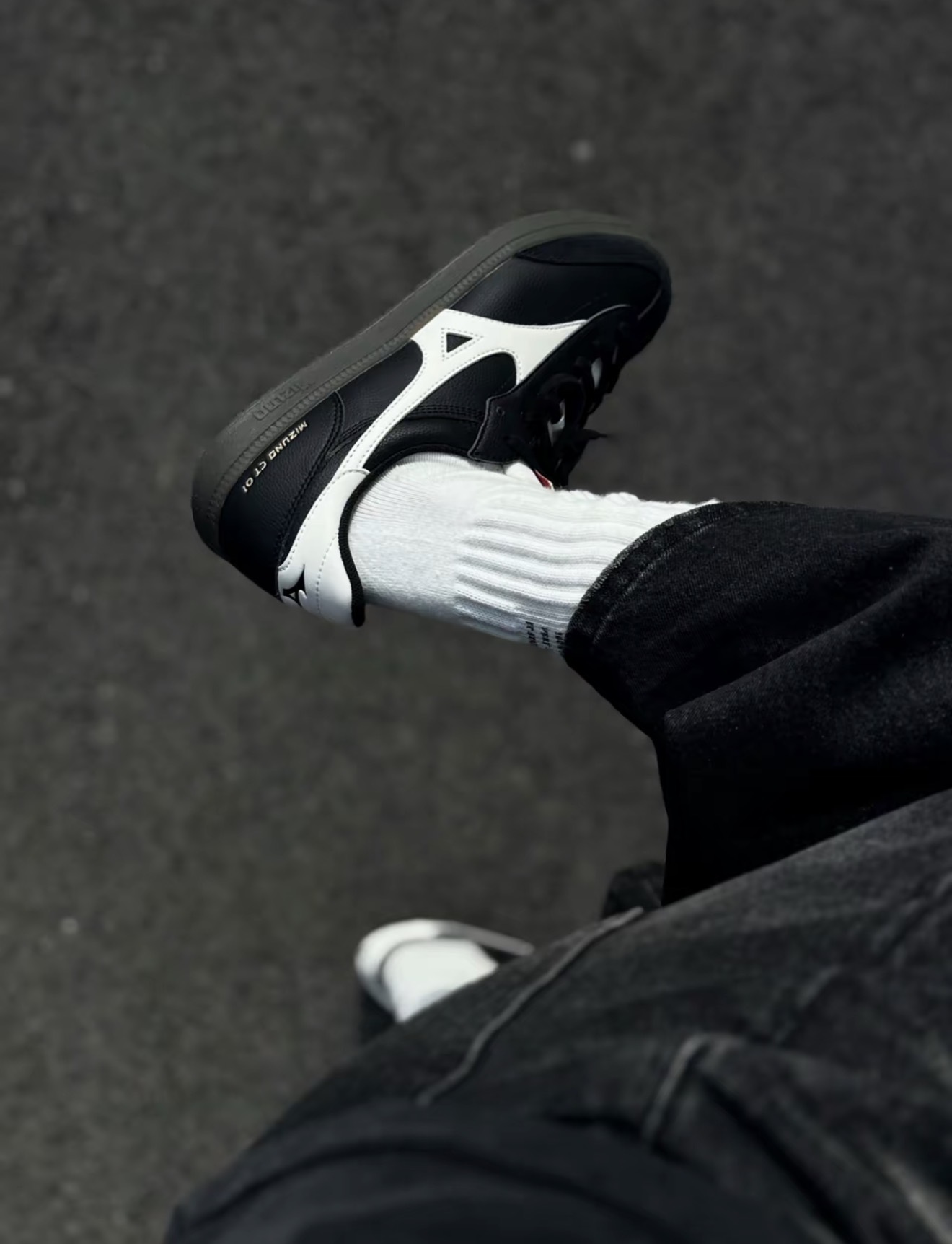 Mizuno CT 01 黑白色