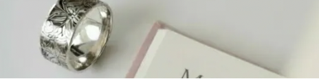 手繪設計也能百分百呈現在實體珠寶中