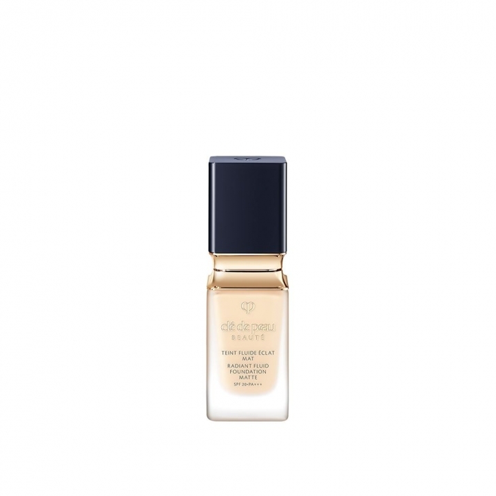 Cle de Peau Beaute 肌膚之鑰 鑽光透薄修護粉底液 SPF 25 PA++ #O10 35ml