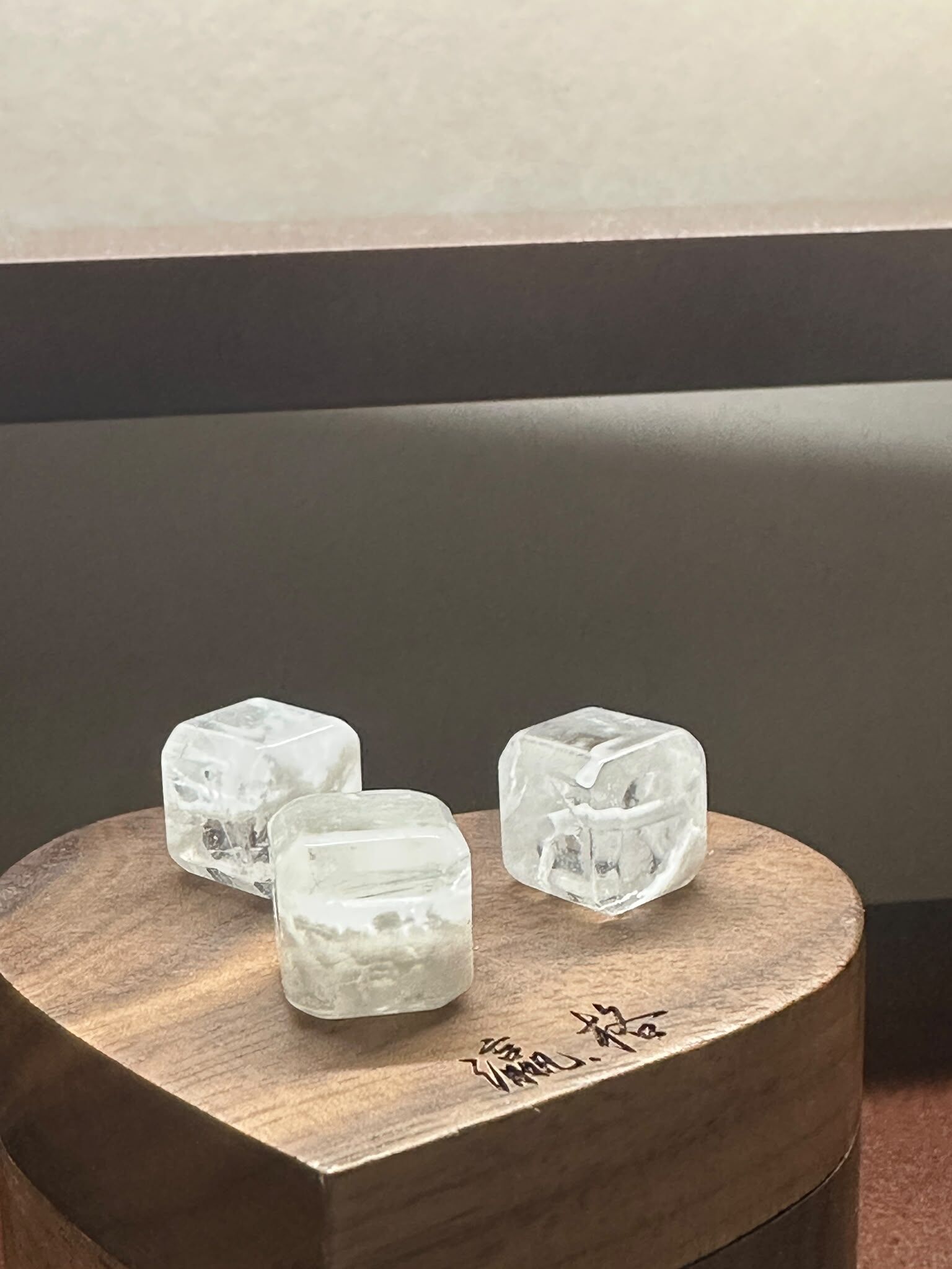 白幽靈系列