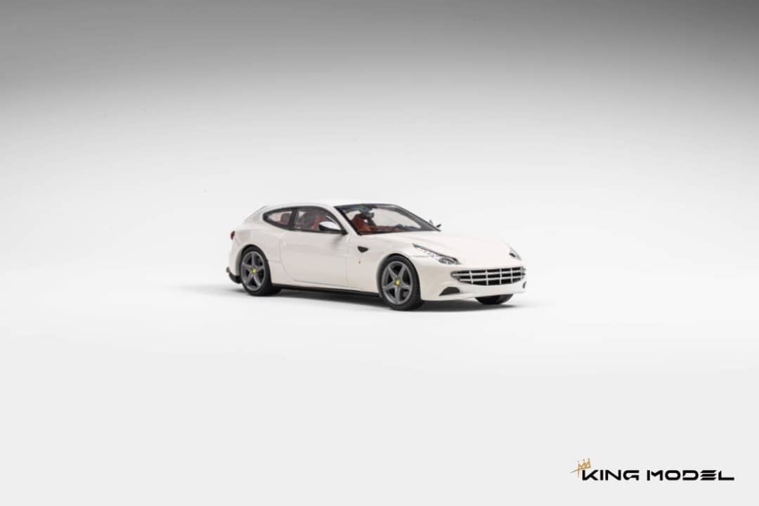 PO-$150 * KING MODEL * 1:64 FERRARI FF SHOOTING BRAKE METALLIC WHITE