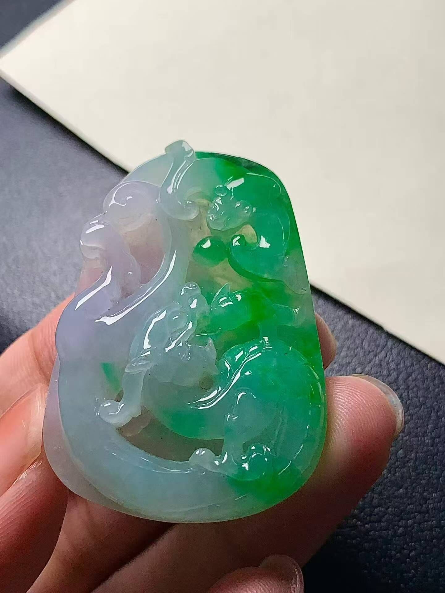 718345 翡翠龍牌