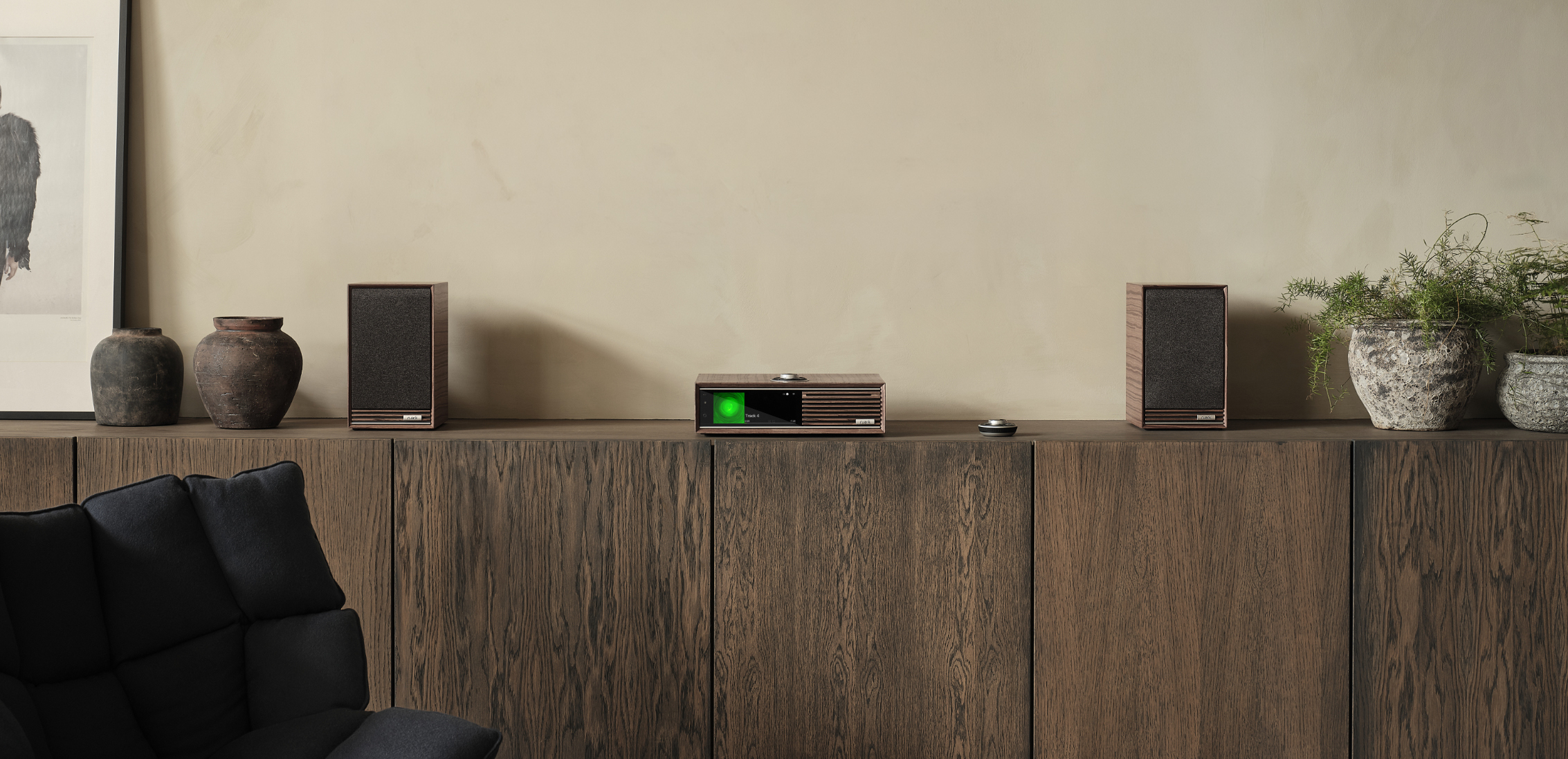 Ruark R710