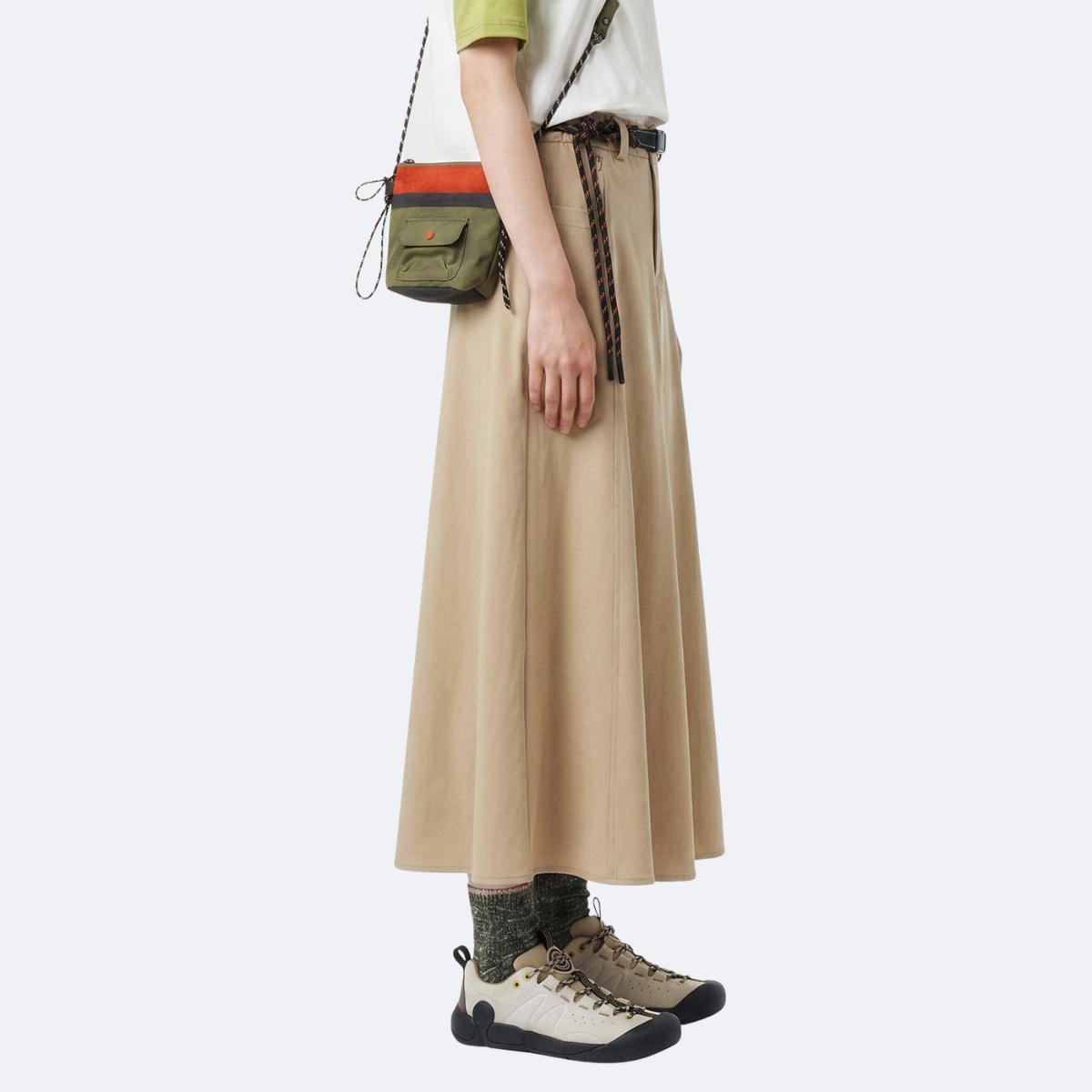 女裝寬鬆連腰帶工裝半身中長裙