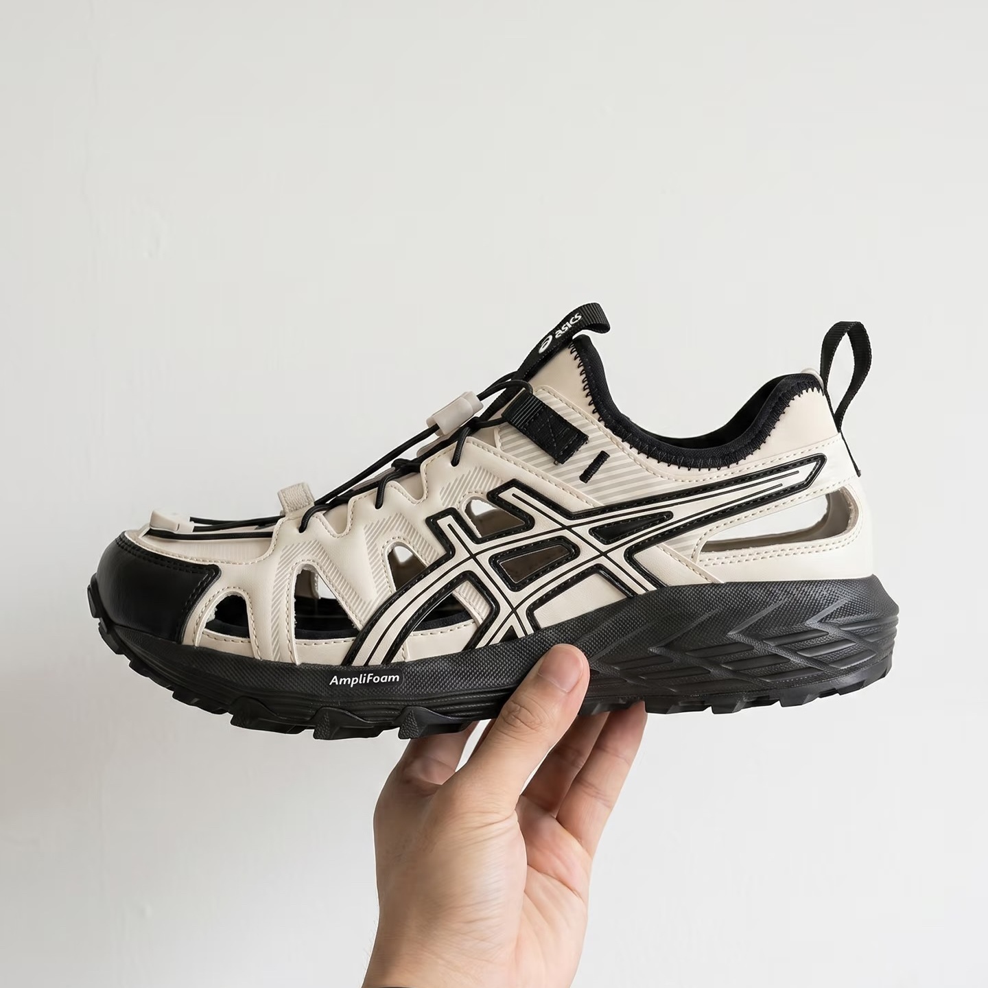 ASICS GEL-SONOMA SE 米色黑底＊