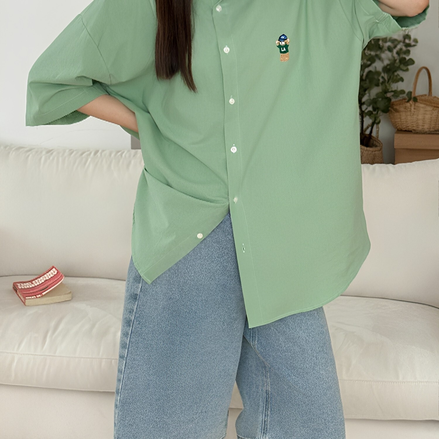 薄荷綠小熊刺繡短袖襯衫全身穿搭 THankus