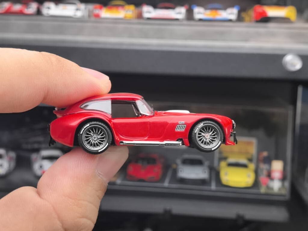 預訂:1/64 Liberty64 Shelby Cobra V10 "Al Yasid" Concept Red (LACCR )