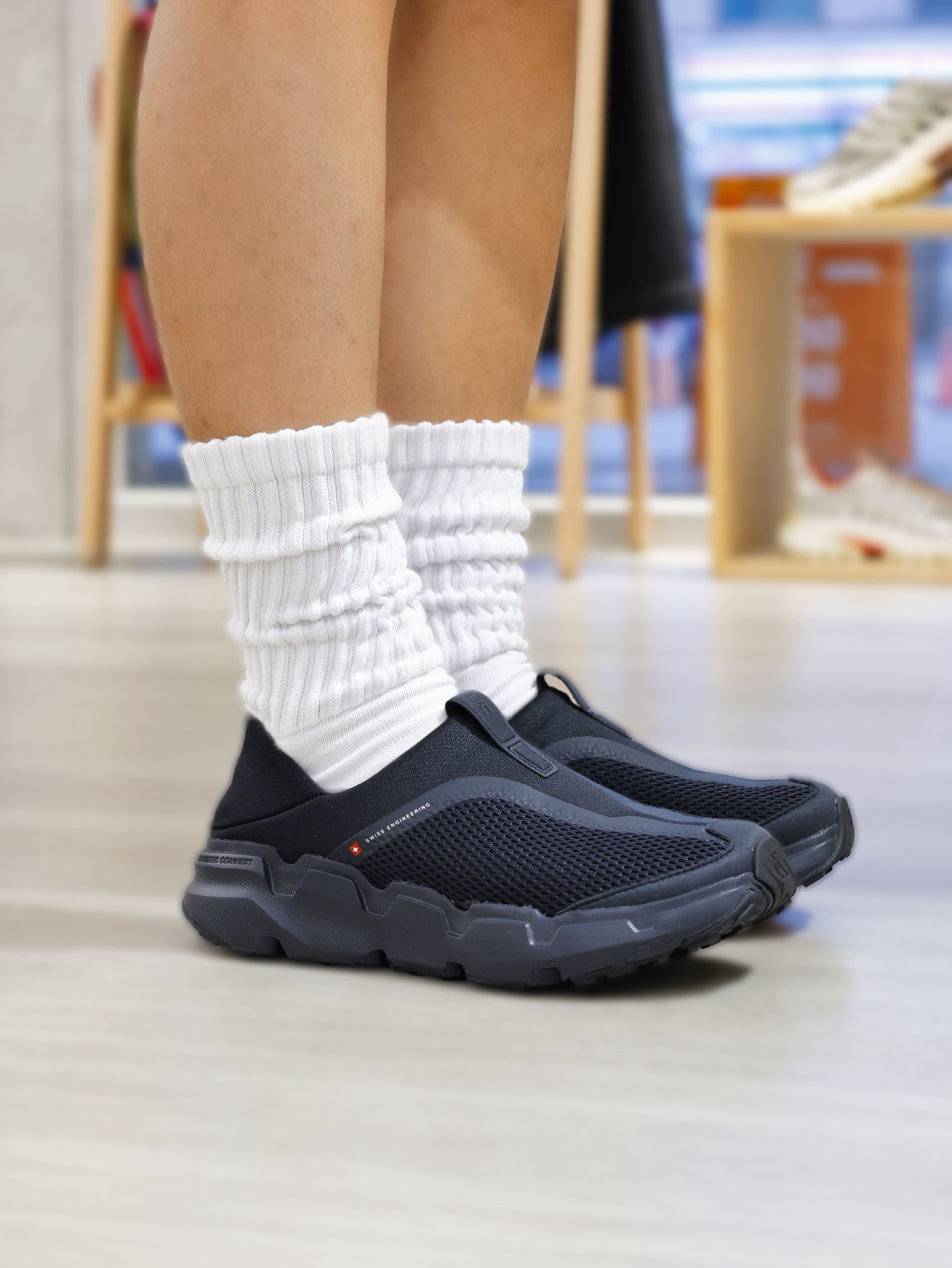 On 昂跑 女 Cloudsoma Moc 恢復鞋 ON3WG30371043