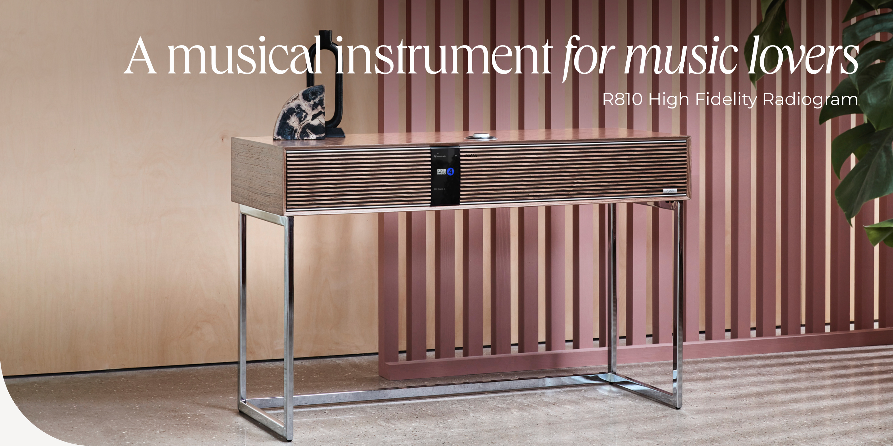 Ruark R810