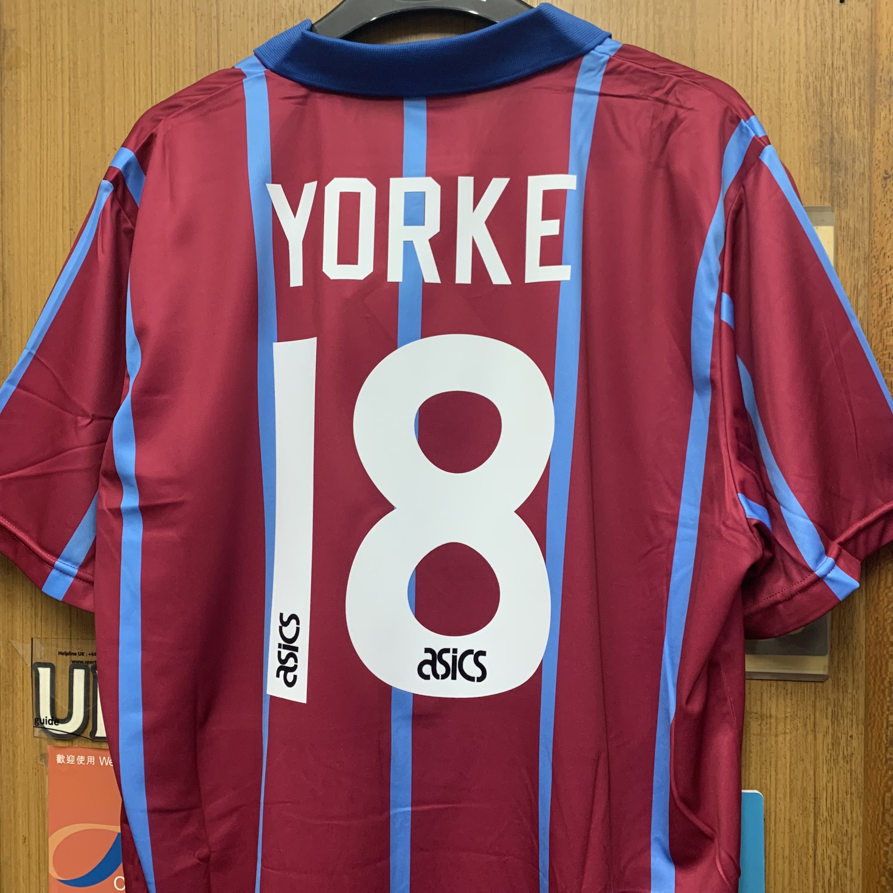 1993 Aston Villa Retro Home Shirt with 18 YORKE