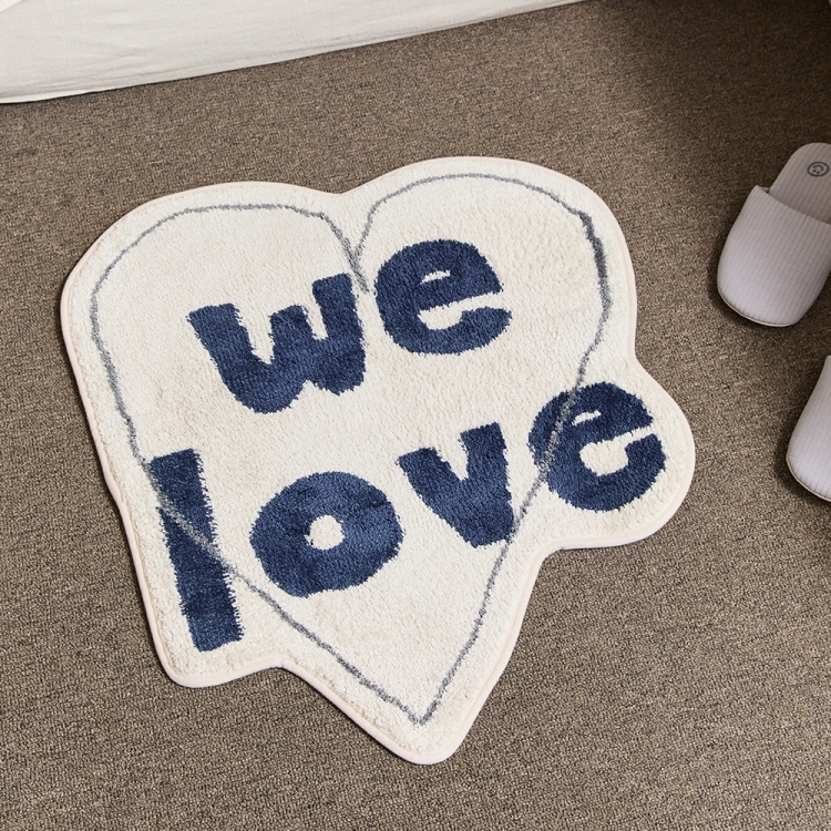 韓國 ooowl 造型塗鴉地毯 HEART WE LOVE 米