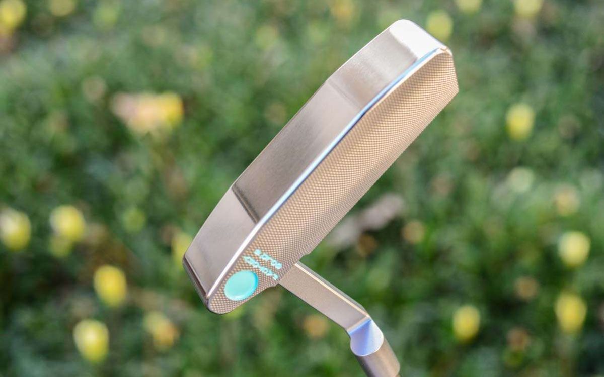 Gold's Factory 4434 – Newport 2 (Timeless Neck) GSS Sty