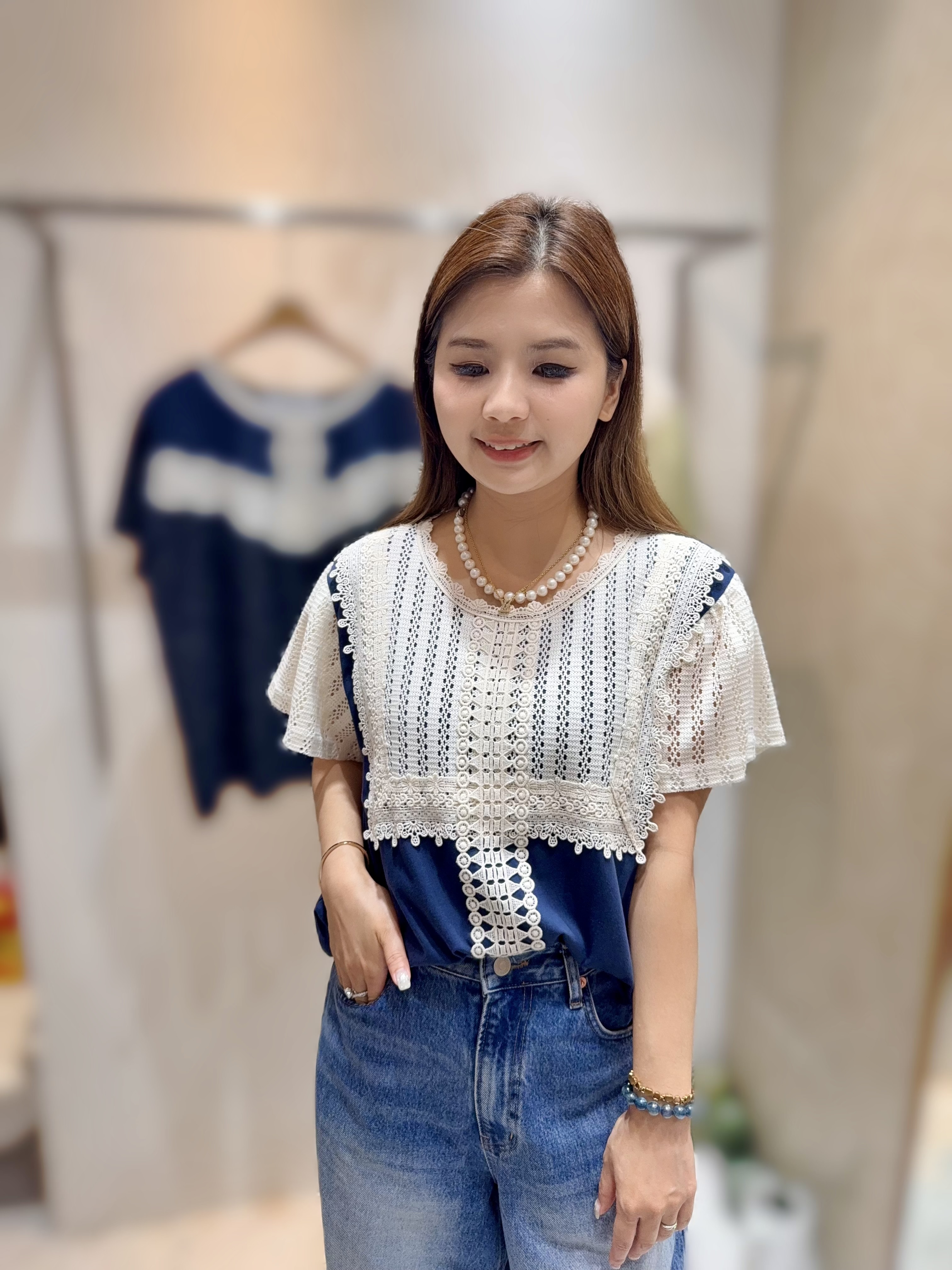 H63 胸43 長23.5 $439