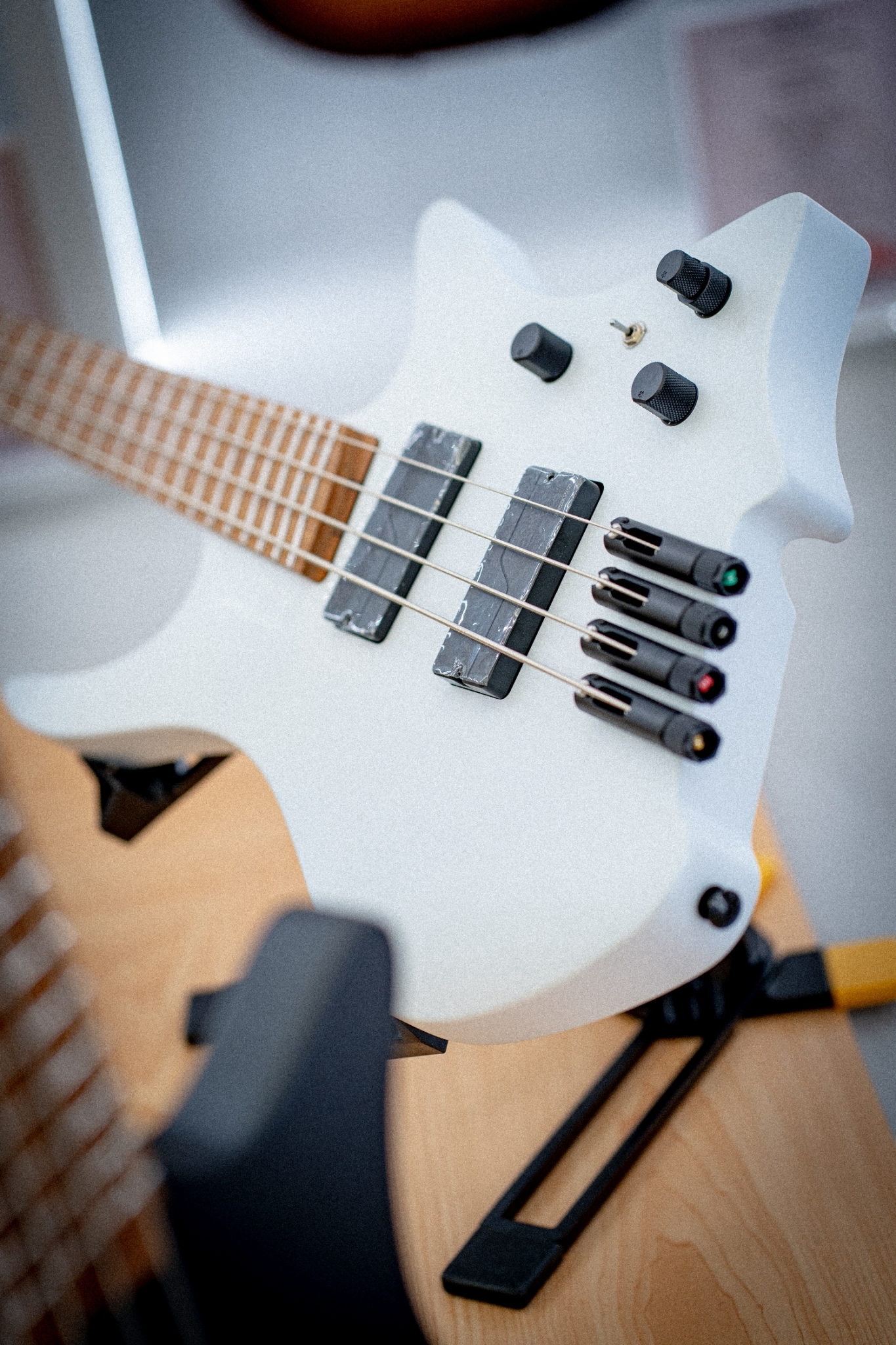 Strandberg Boden Bass Standard 4 Blue Aura Metallic 主動式 電貝斯