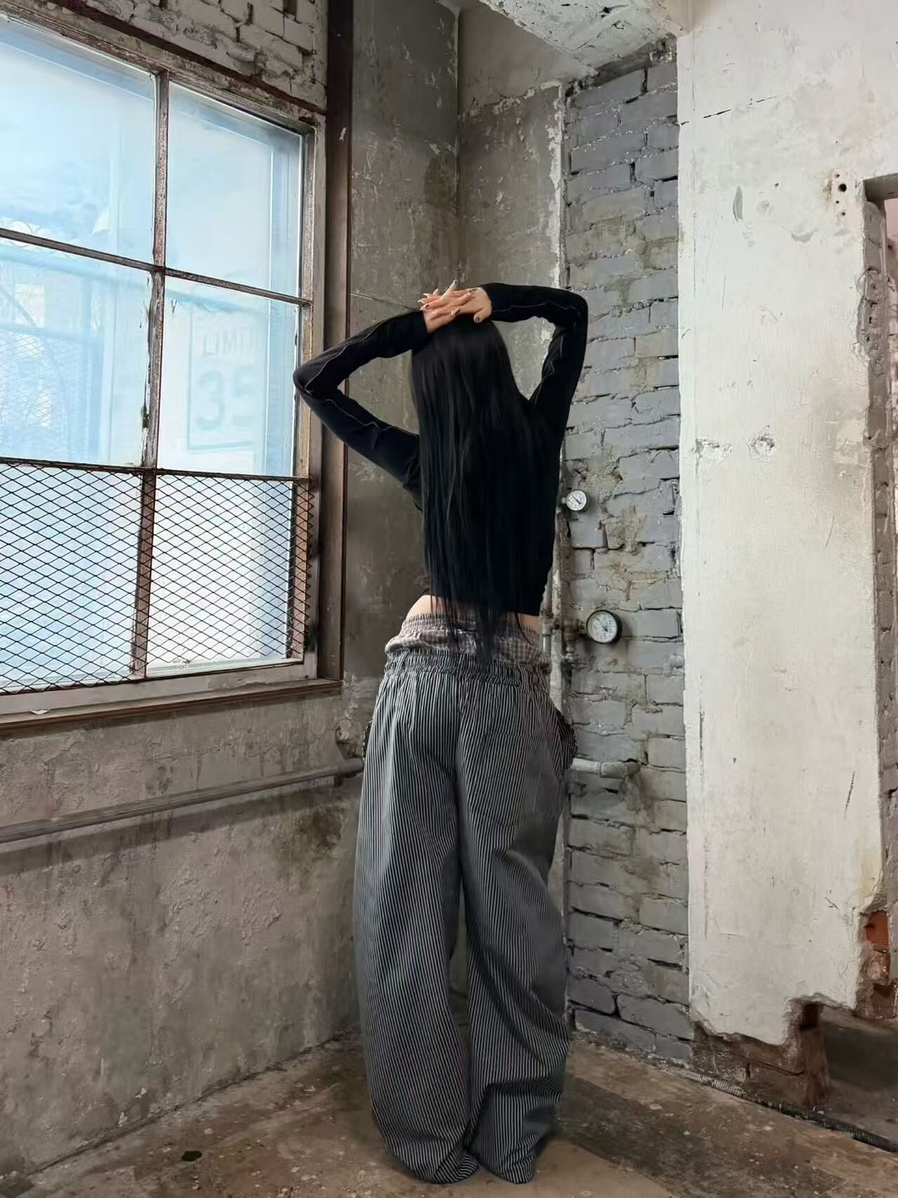 《K》內褲頭條紋鬆弛長褲