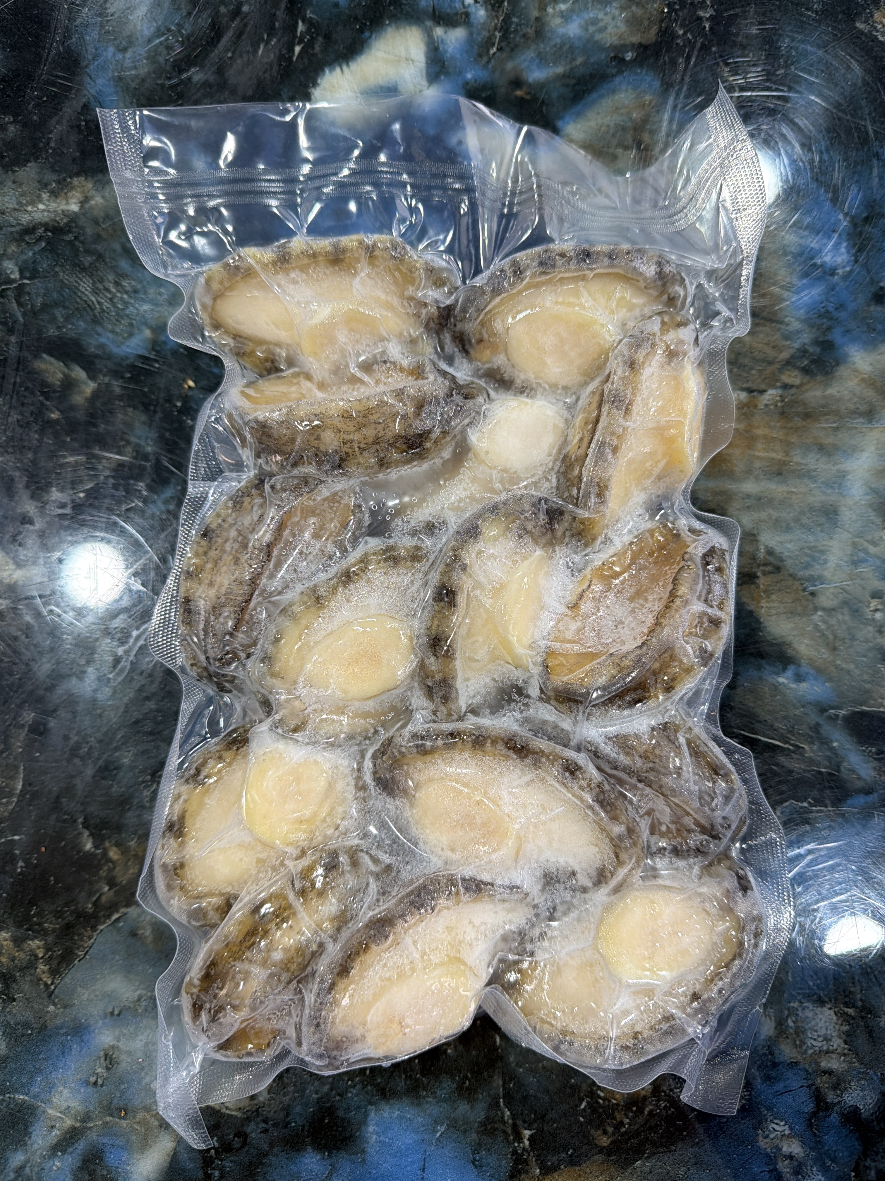 UT31 15頭黑邊鮑魚 500g