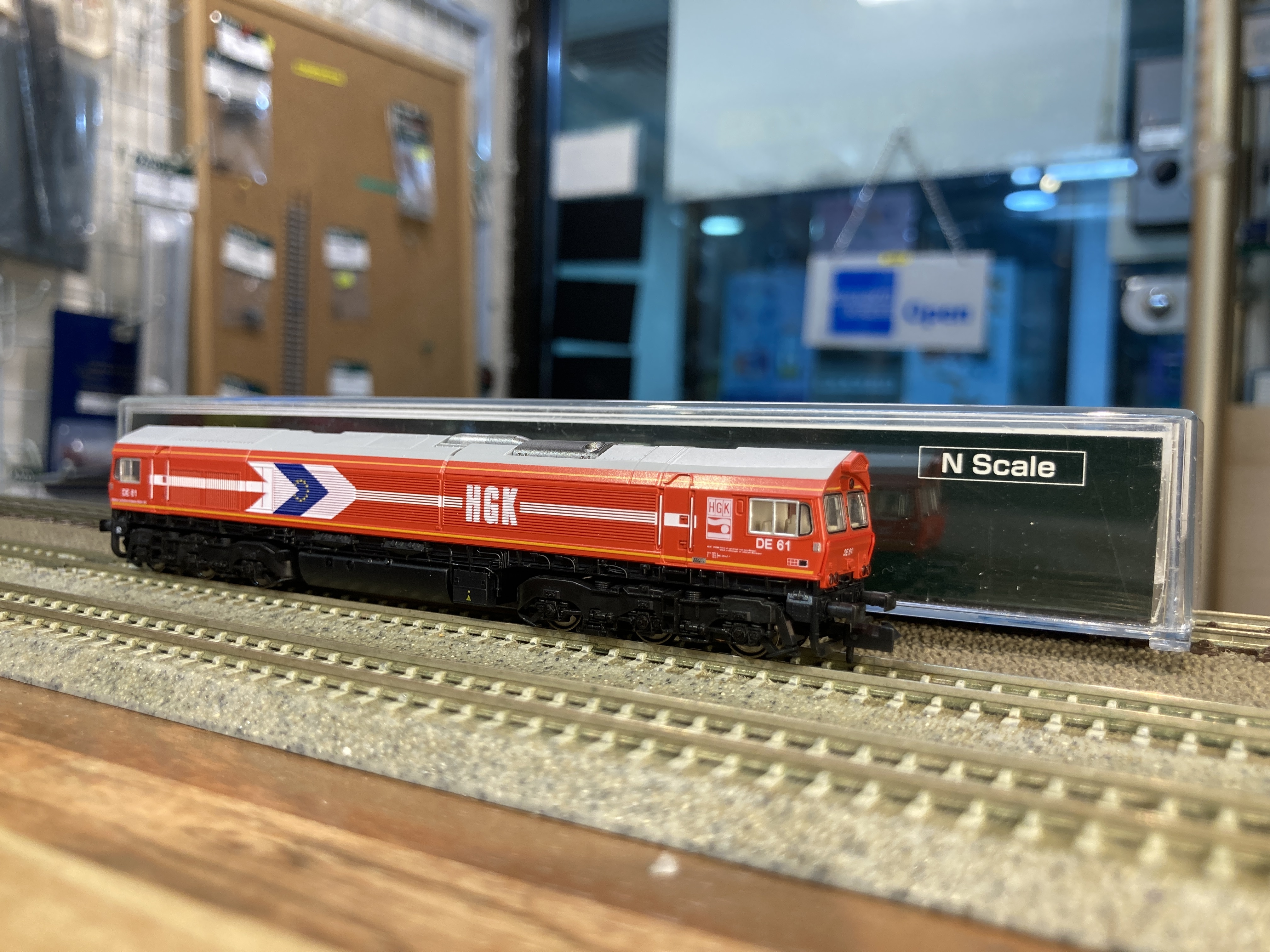 KATO K10811 Class 66 HGK RN DE61