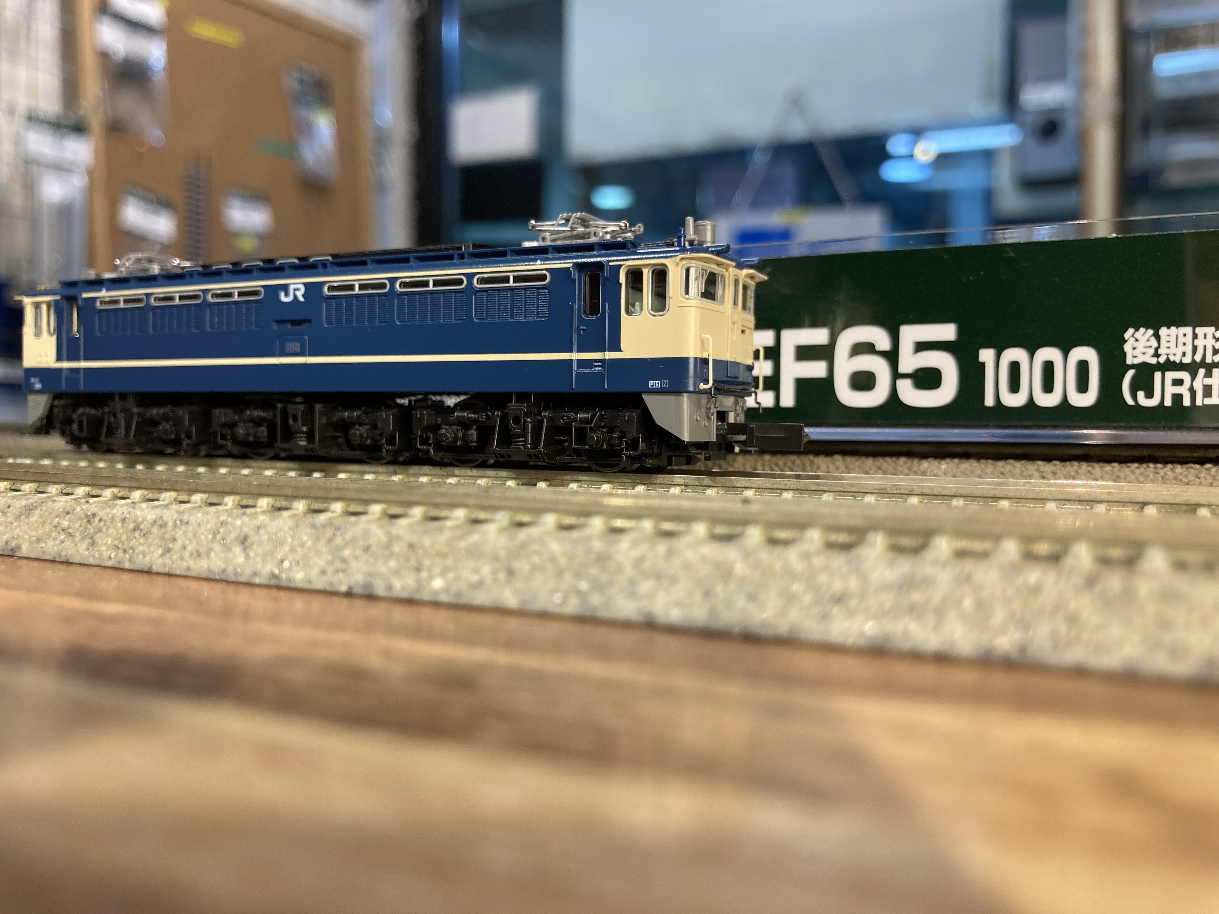 KATO 3061-A EF65 1000後期形(JR仕様・グレーHゴム)