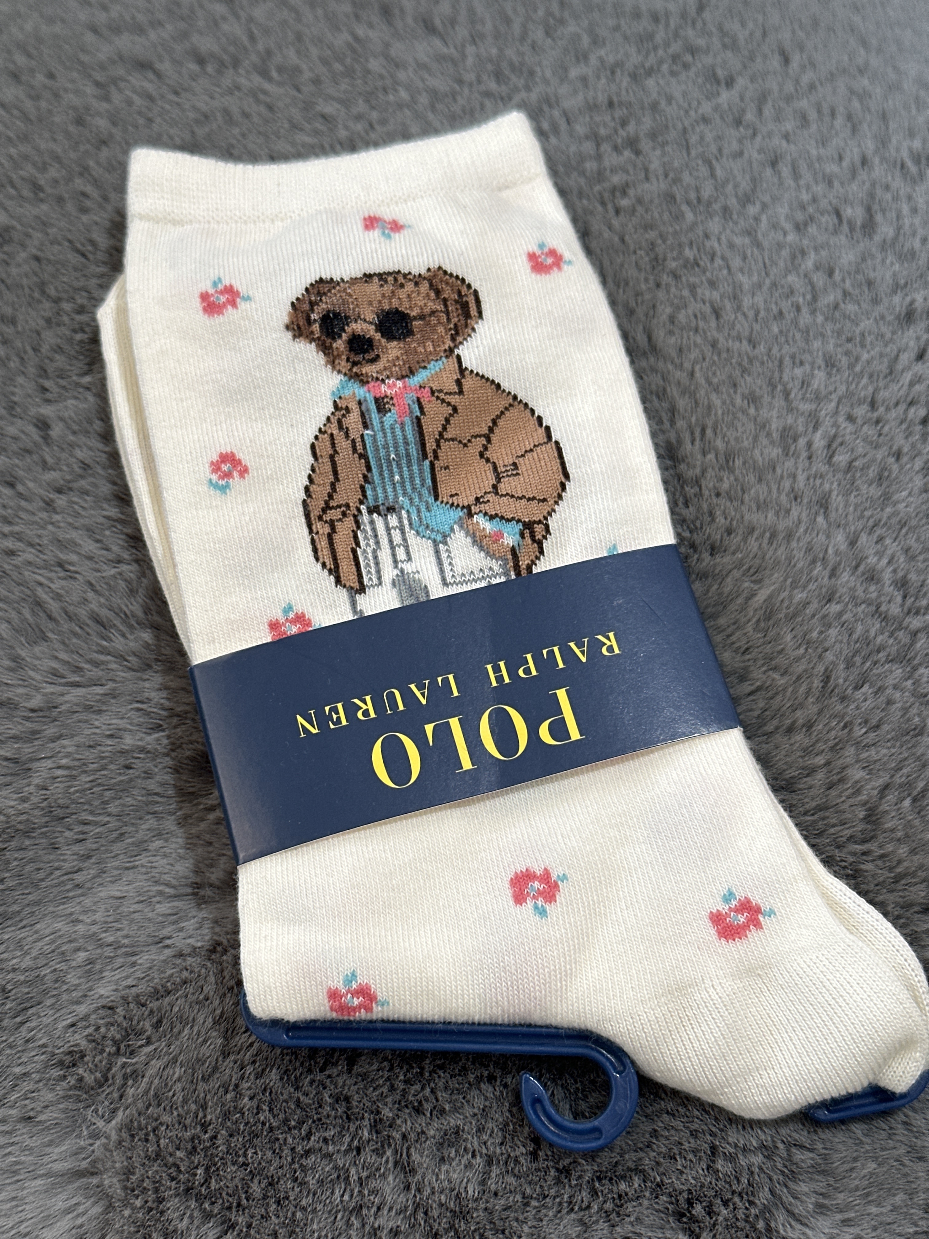 UQ44 Polo RL 女裝米白色Polo Bear襪 (卡其色外套熊仔) US4-10.5