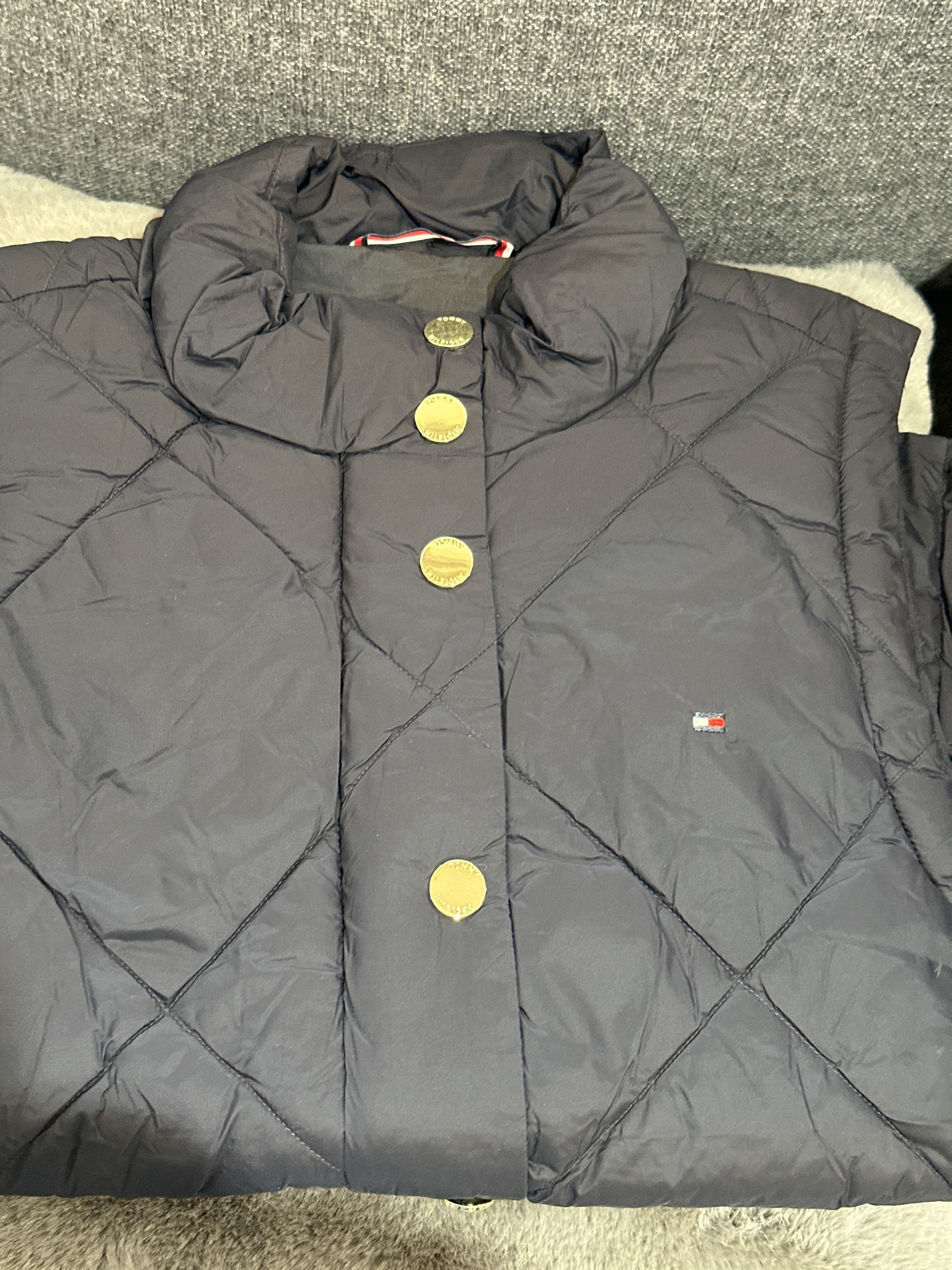 UQ51 Tommy  深藍色夾棉背心外套 Padded Quilted Vest (M=約 胸40", 長24")