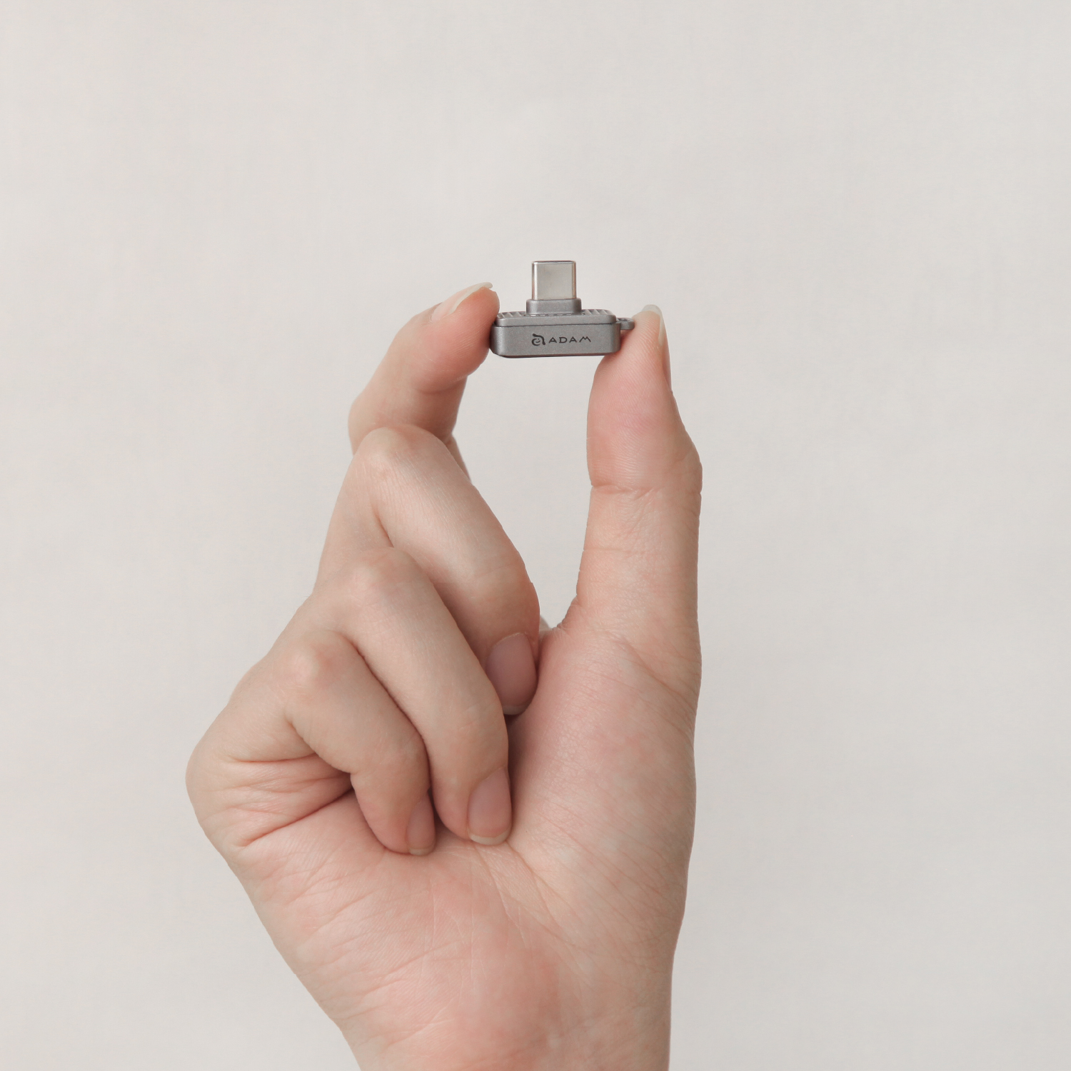 iKlips S USB-C Nano Touch Fingerprint SSD 256G &512G