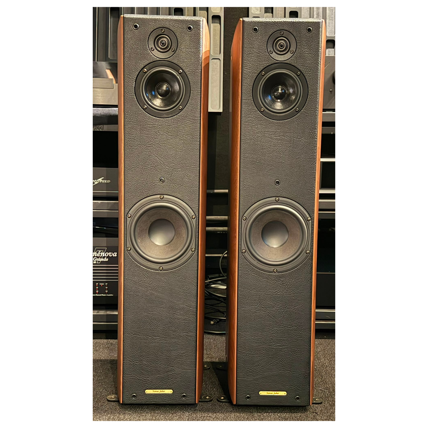 Sonus faber Toy Tower 三音路座地式喇叭，意大利制造 (二手)