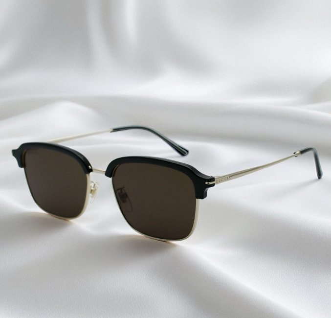 C16 Gucci GG1733SK-003 墨綠眉線款方框太陽鏡