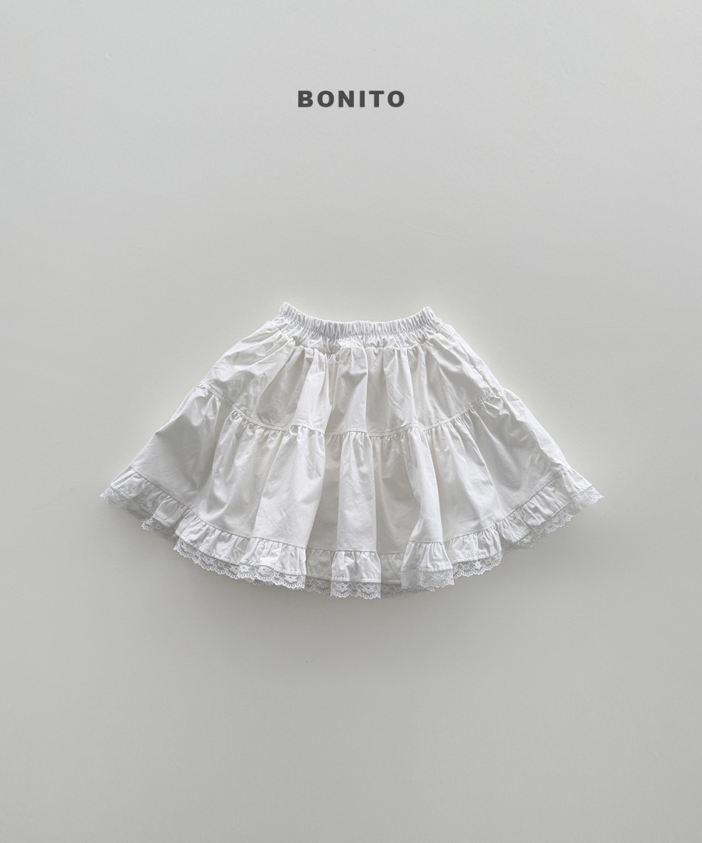 Bonito 蕾絲澎澎褲裙