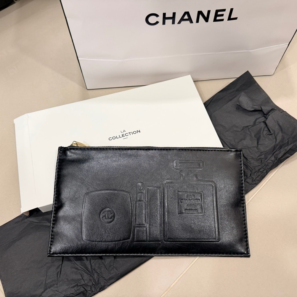 Chanel信封手拿包