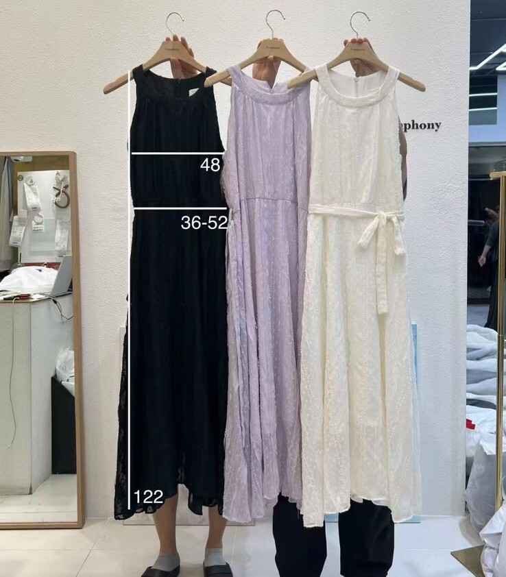 SY05  高質LACE波點連身裙 胸37 腰28-40 長48 $619